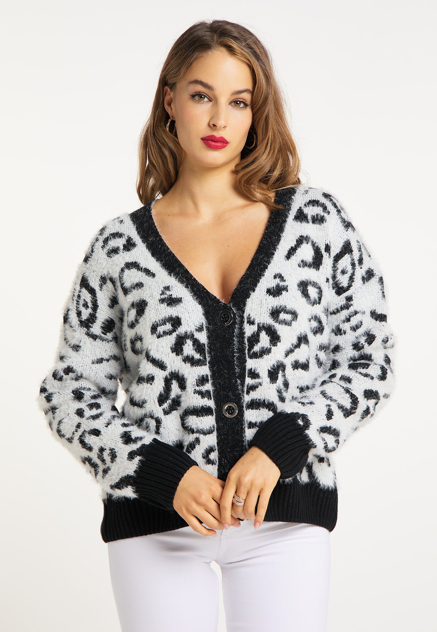faina Strickjacke
