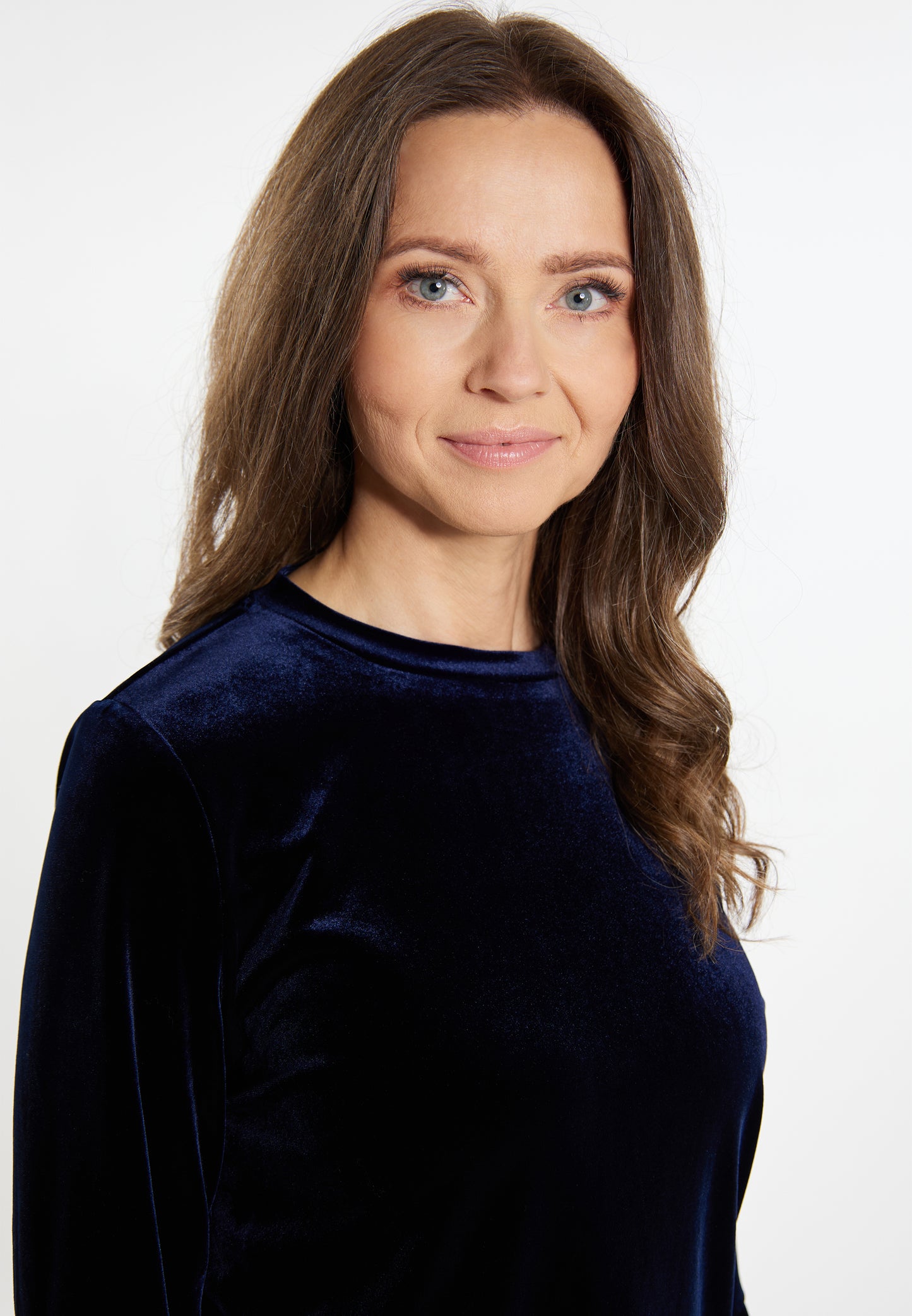 Albee Women's Velvet Shirt