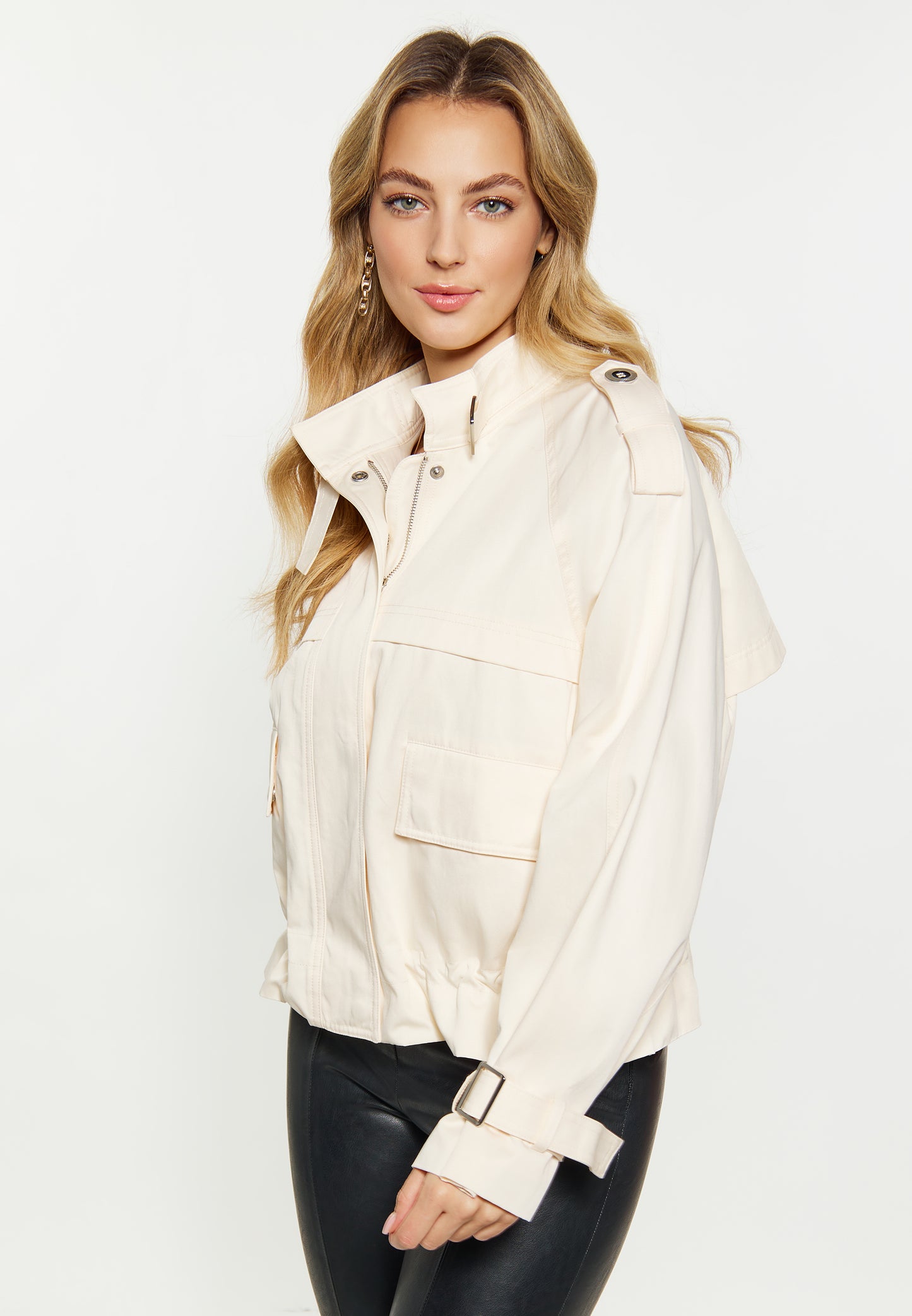 faina Jacke