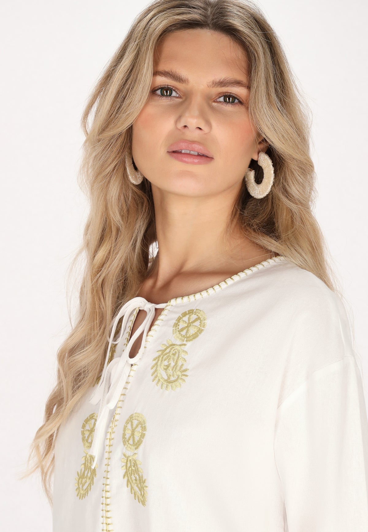 Alzou Women's Blouse