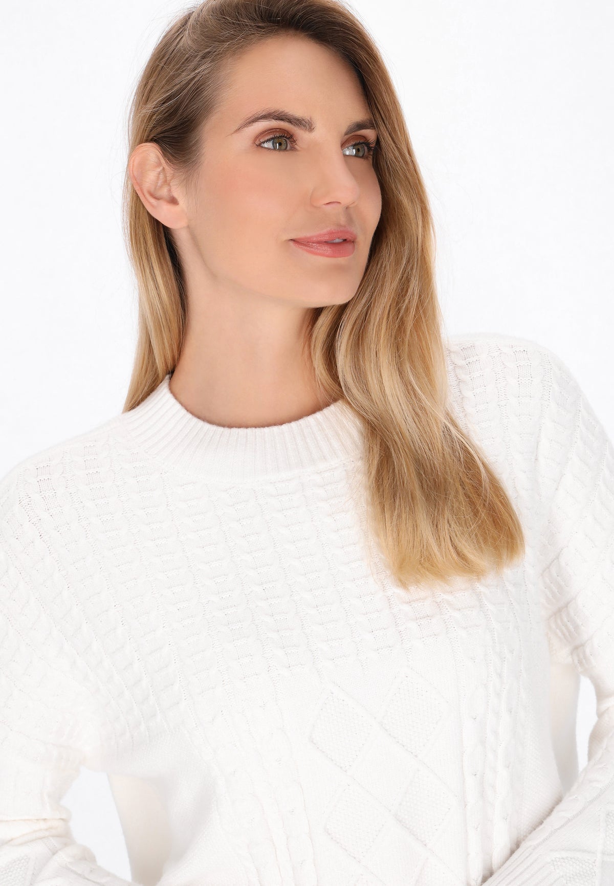 Vinaja Women's Sweater