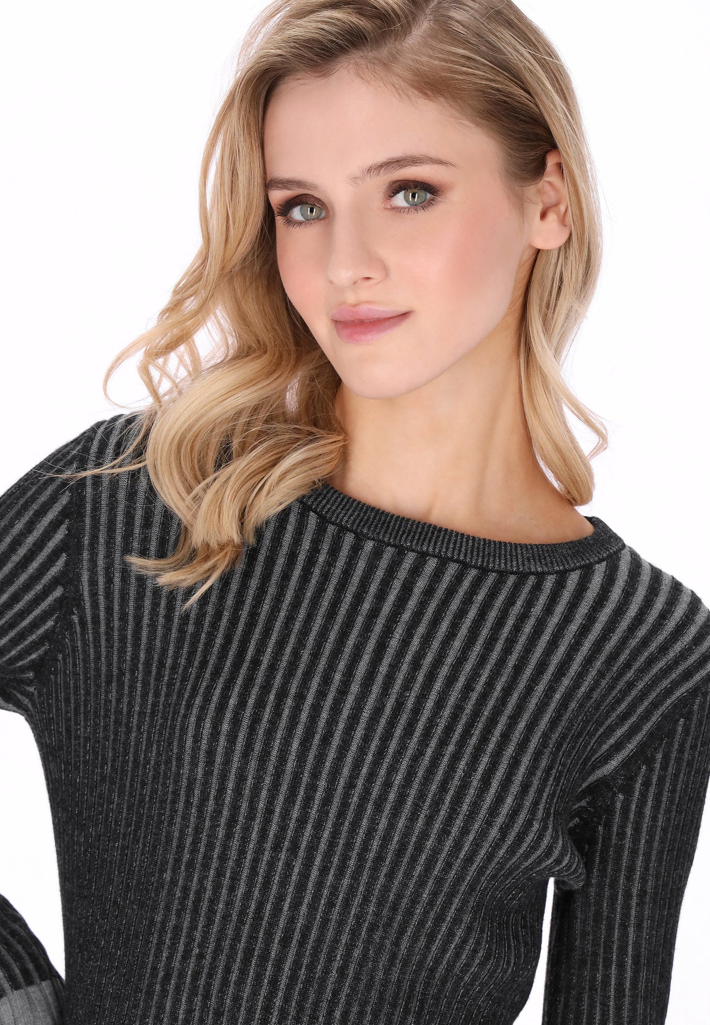 myMo ROCKS Women's Sweater