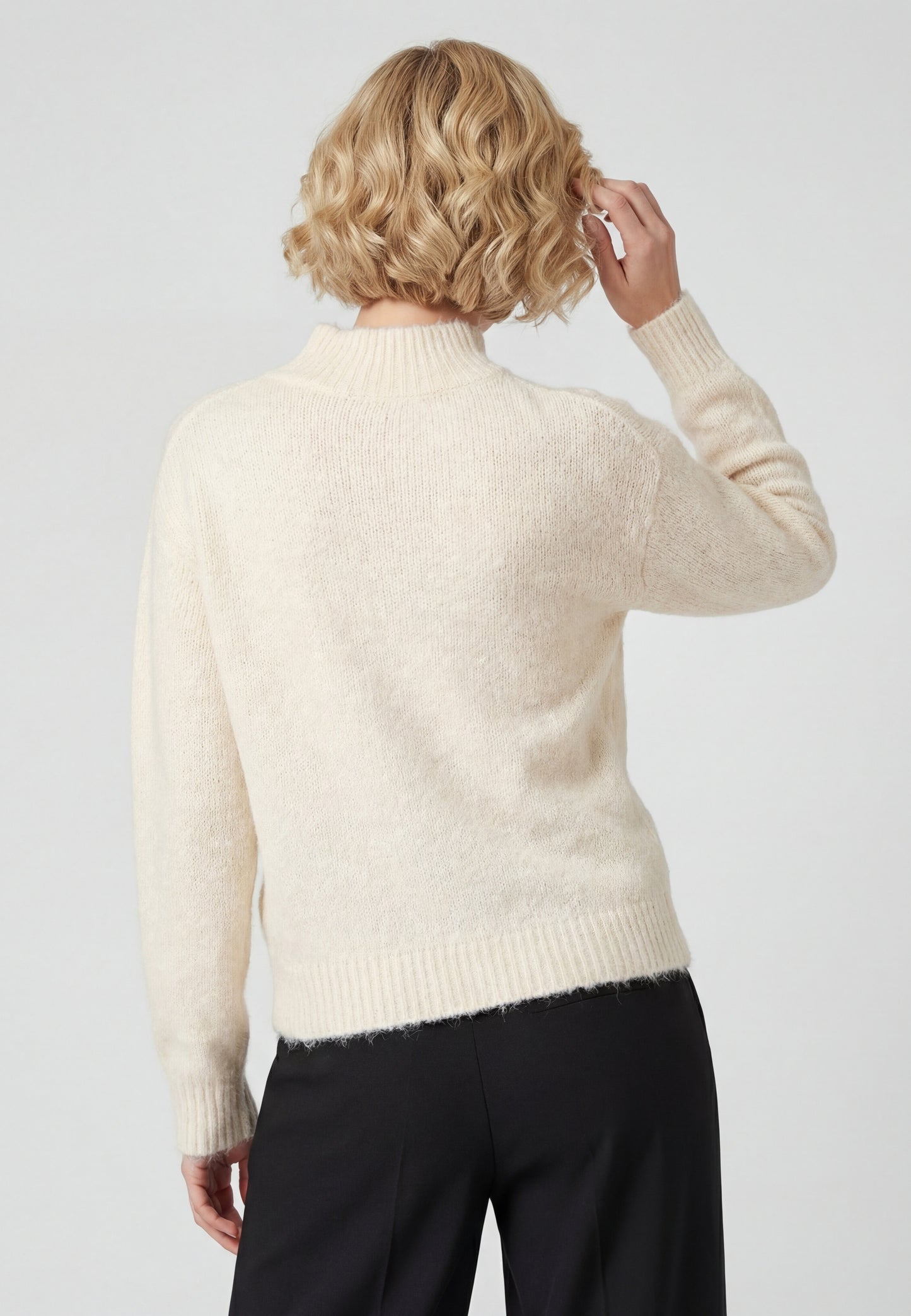 Lynnea Women's Sweater