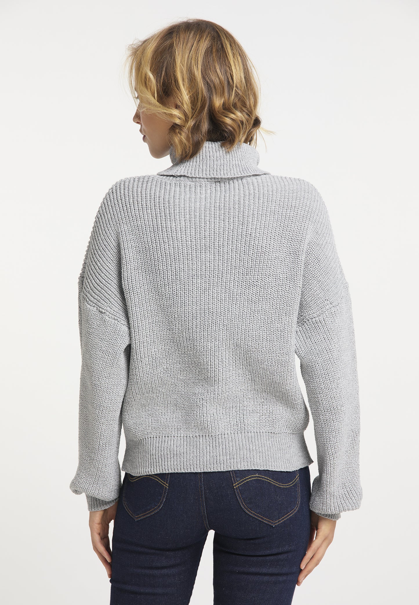 Kawai Women's Knitted Sweater