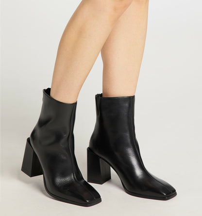 faina Felipa Schuhe
