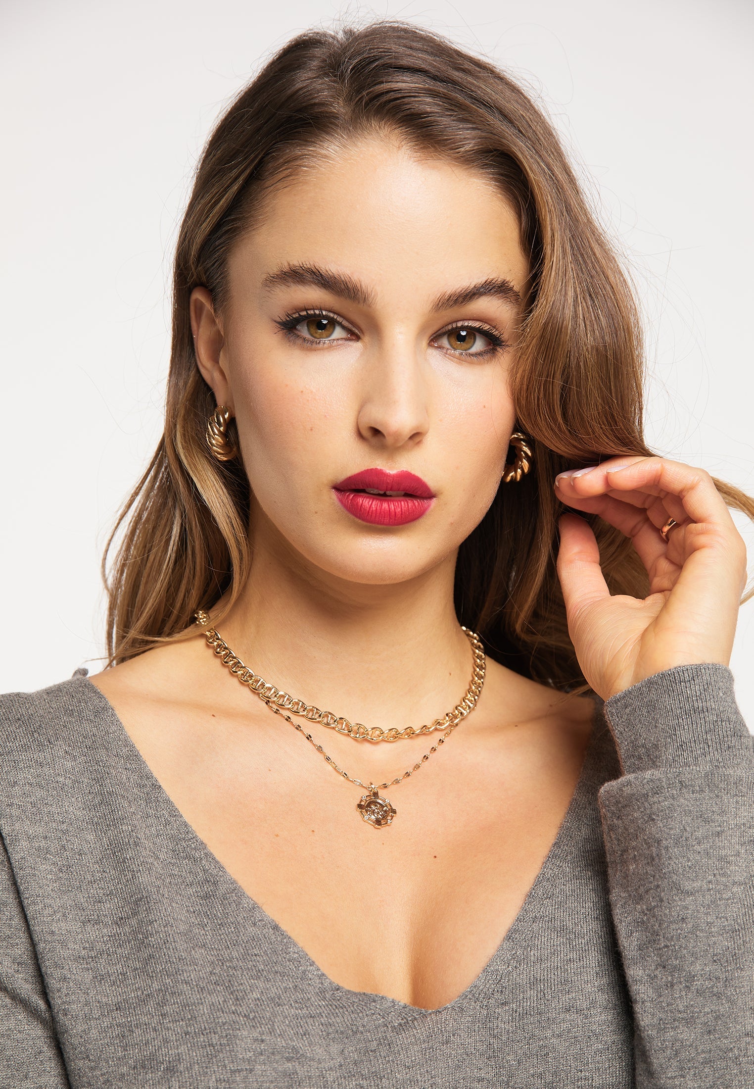 Faina Women's Knitted Sweater