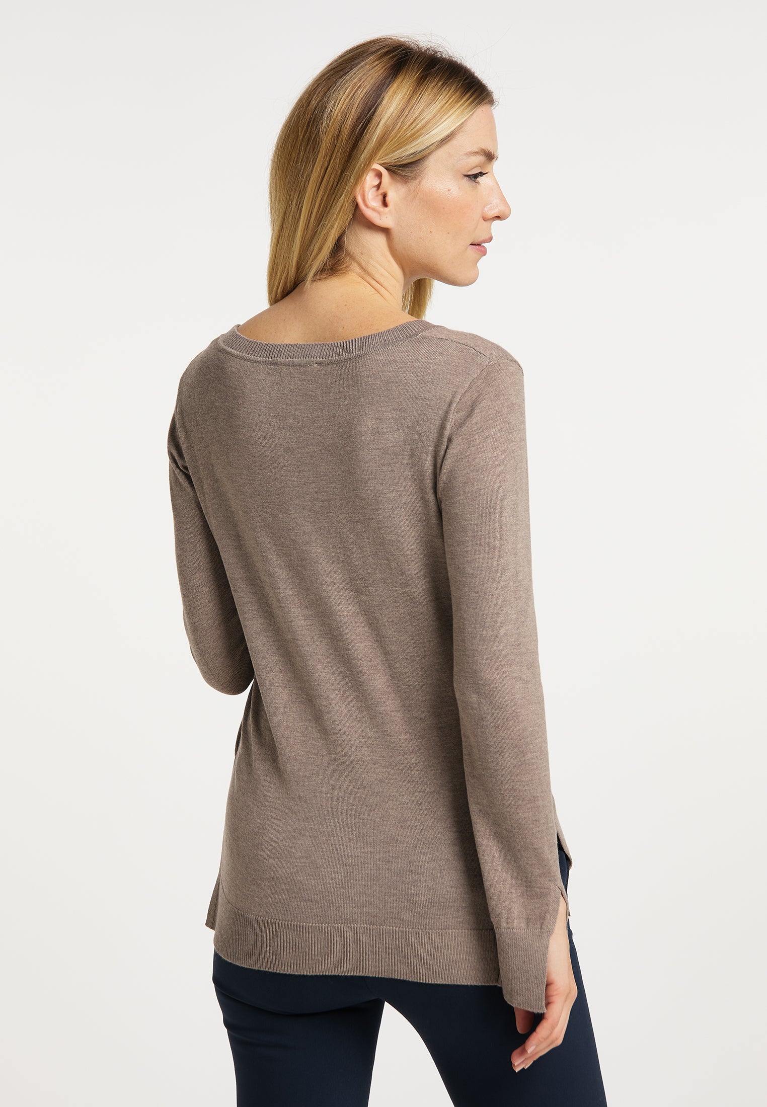 Jeona Women's Crew Neck Sweater