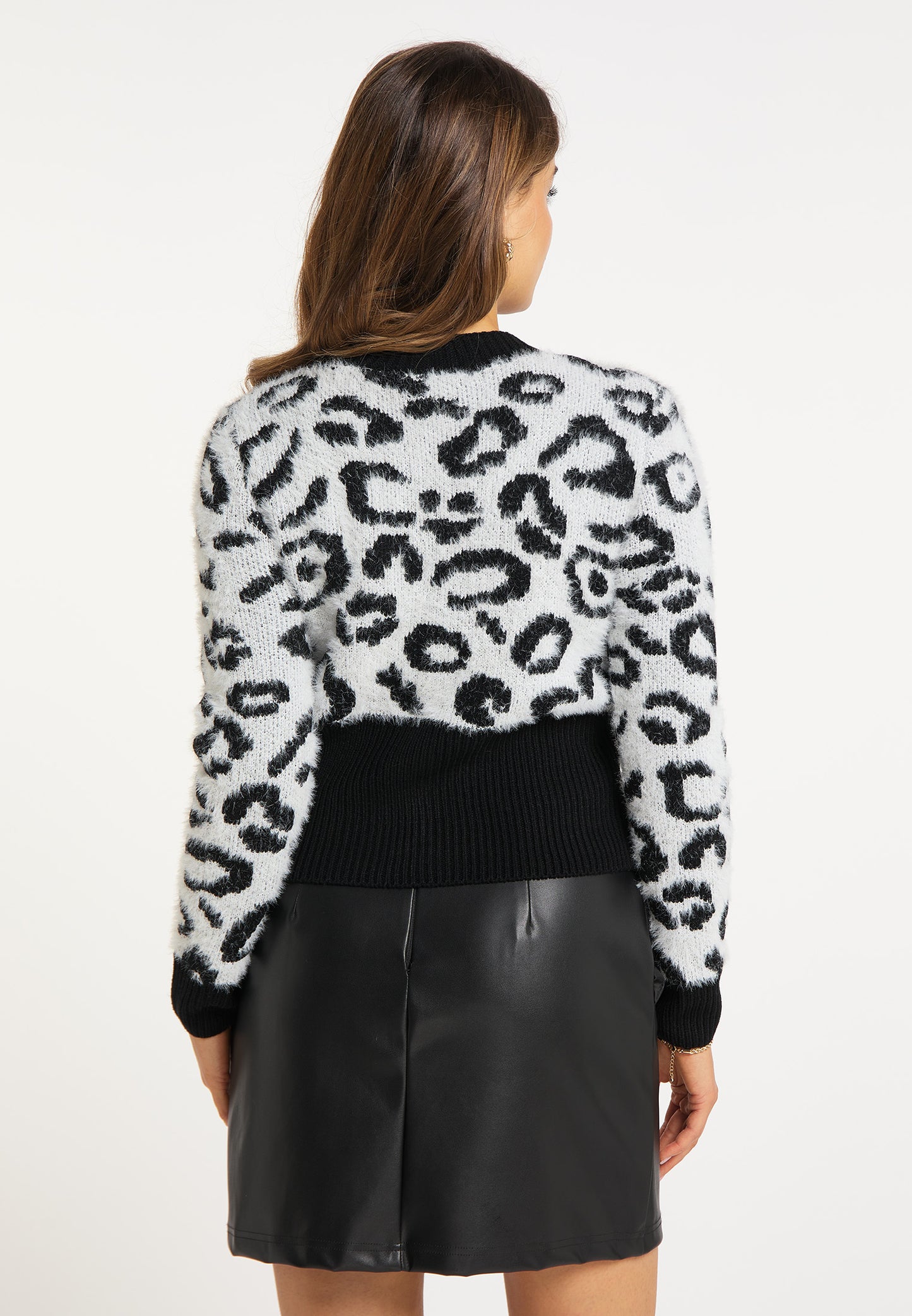 faina Strickjacke