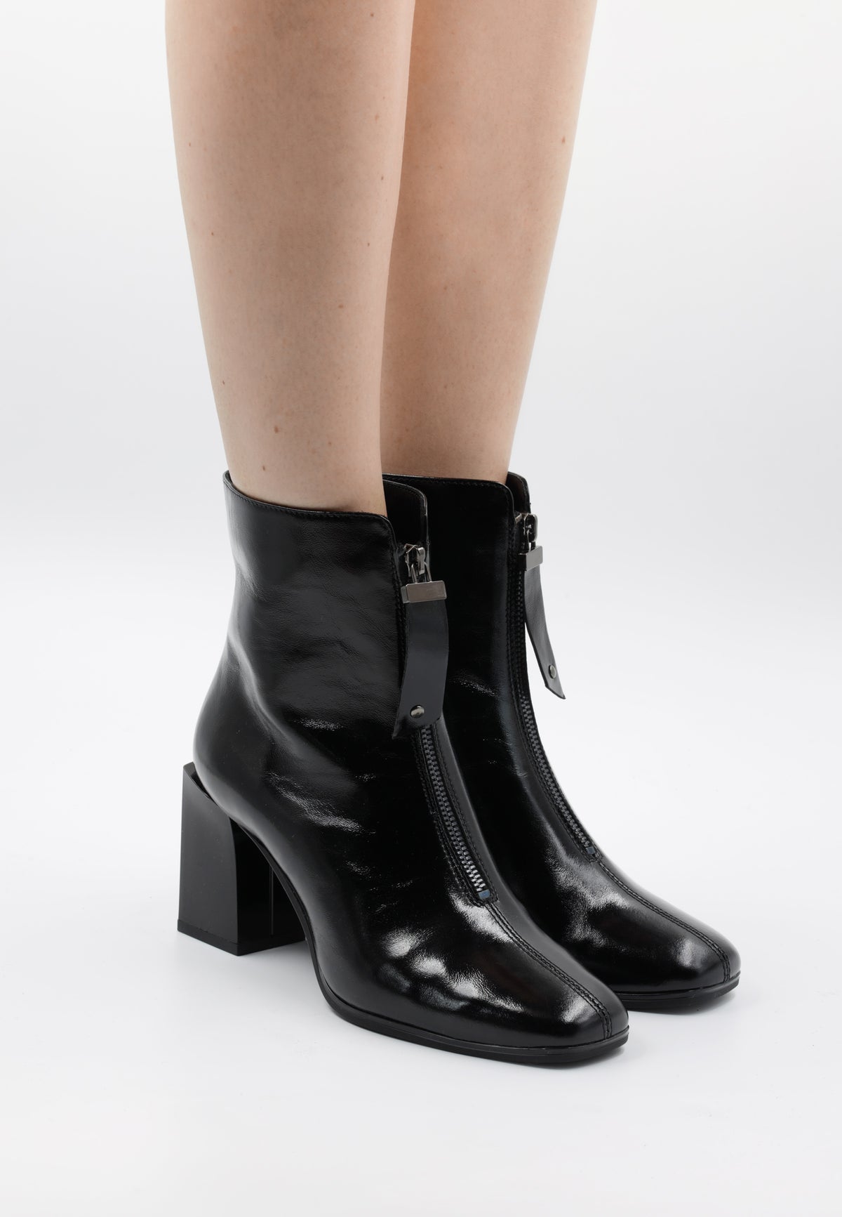 faina Felipa Schuhe