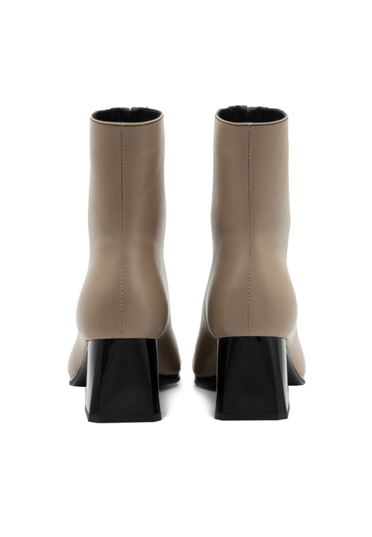 faina Felipa Schuhe