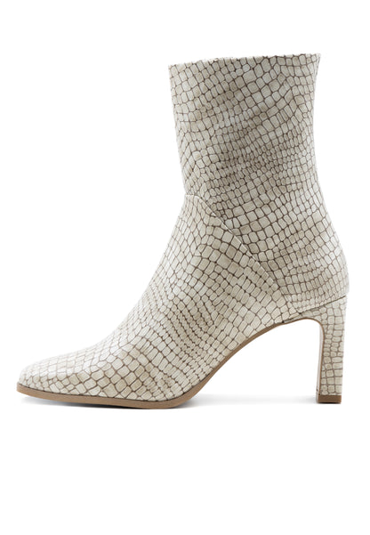 faina Felipa Schuhe