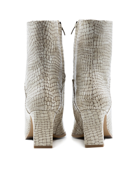 faina Felipa Schuhe