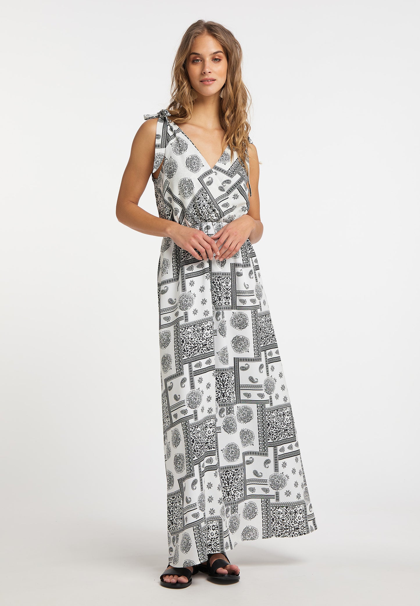 Sukienka maxi damska IZIA