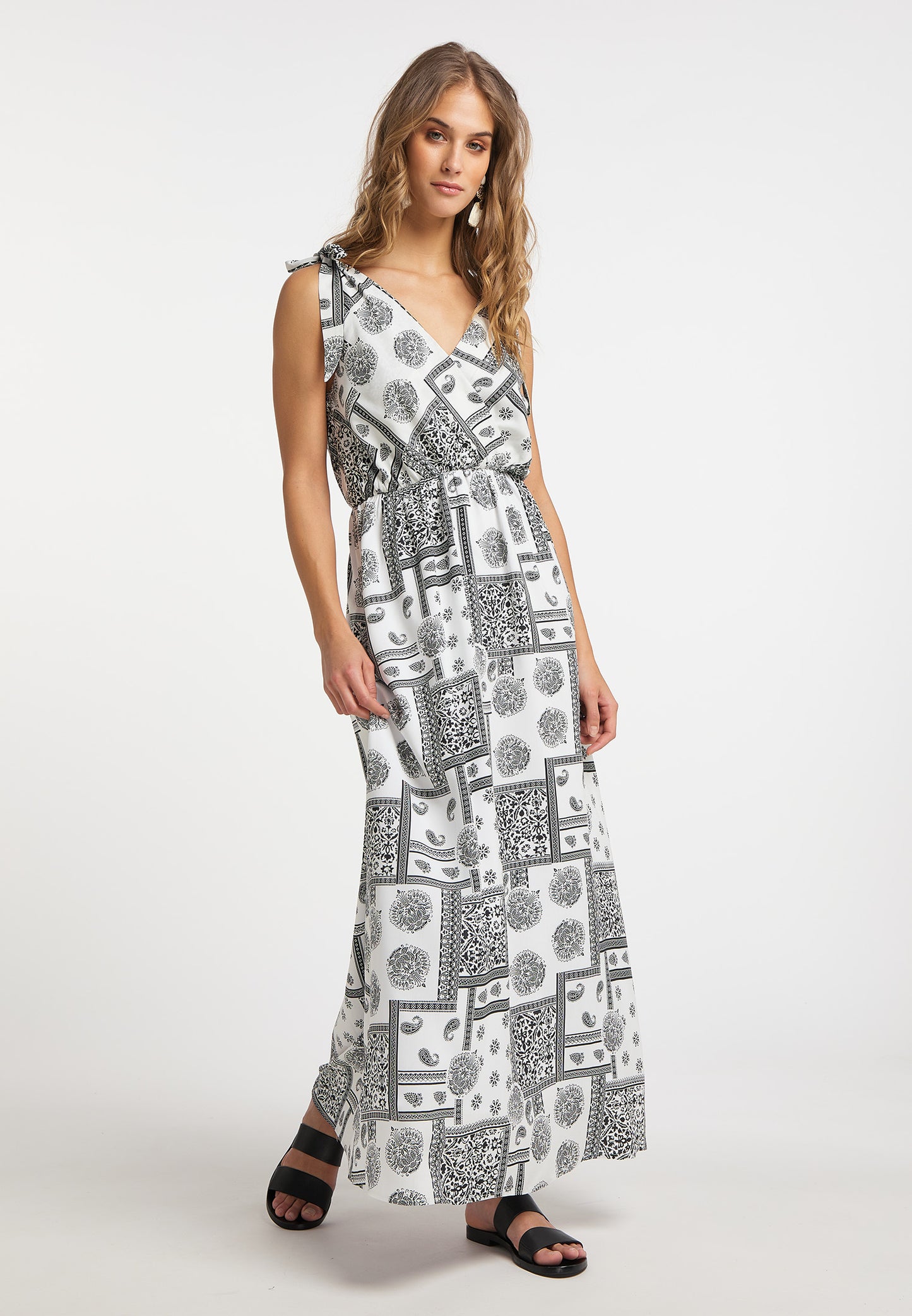 Sukienka maxi damska IZIA