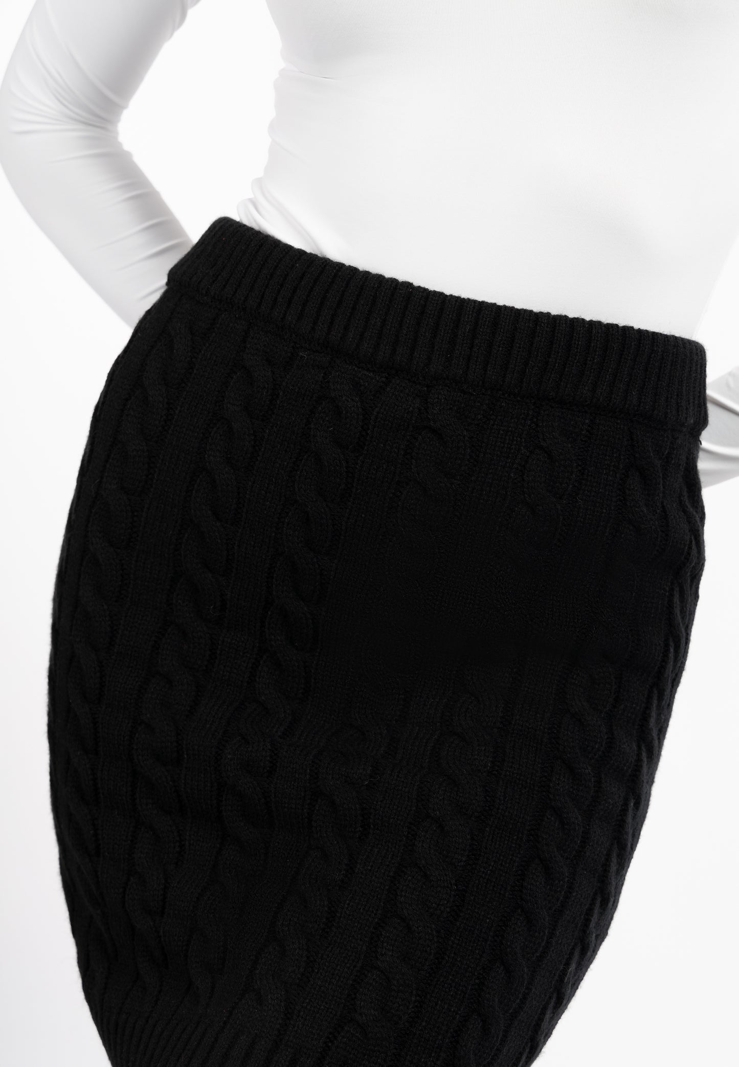 faina Damen-Strickrock