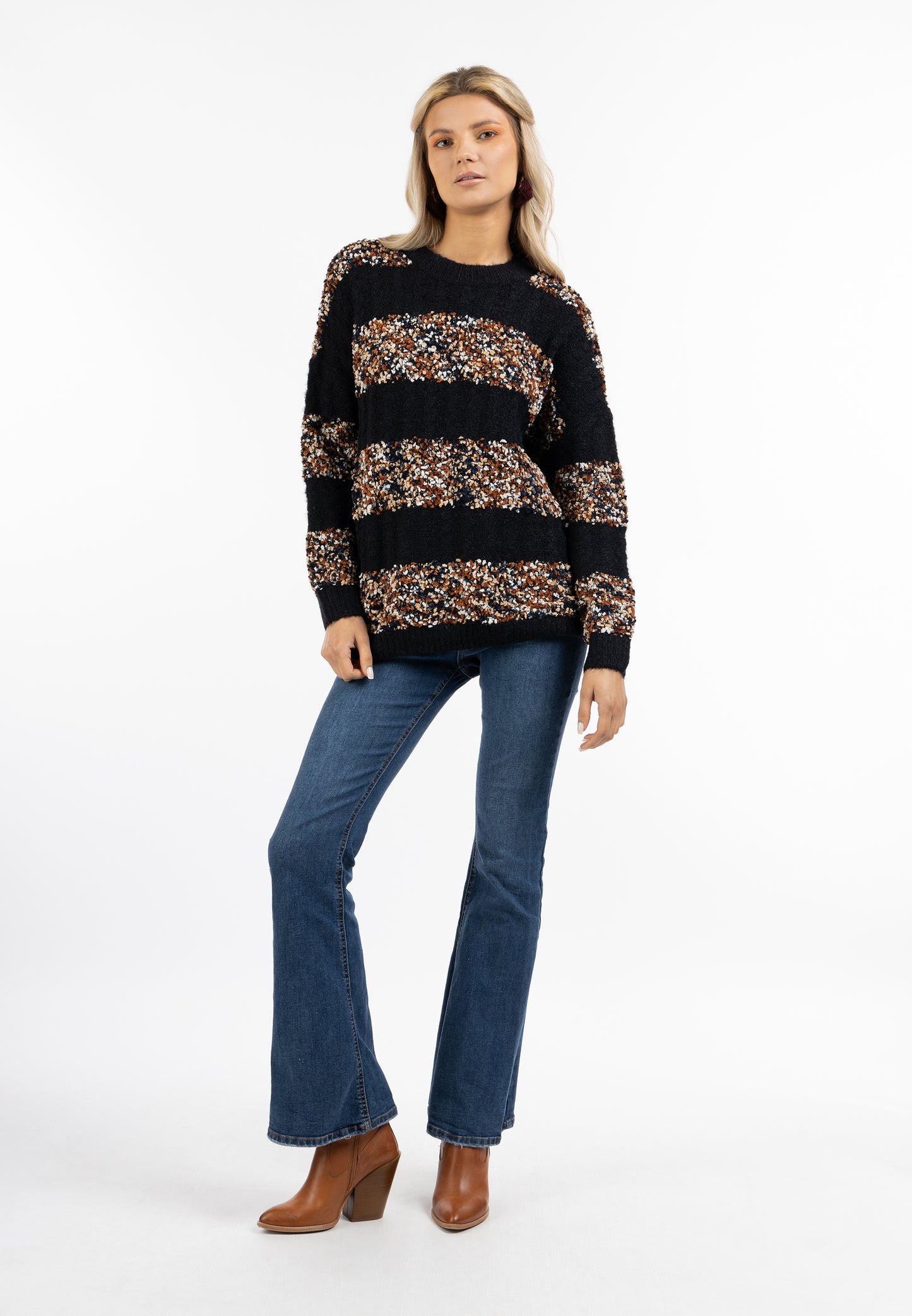 Alzou Women's Knit Sweater