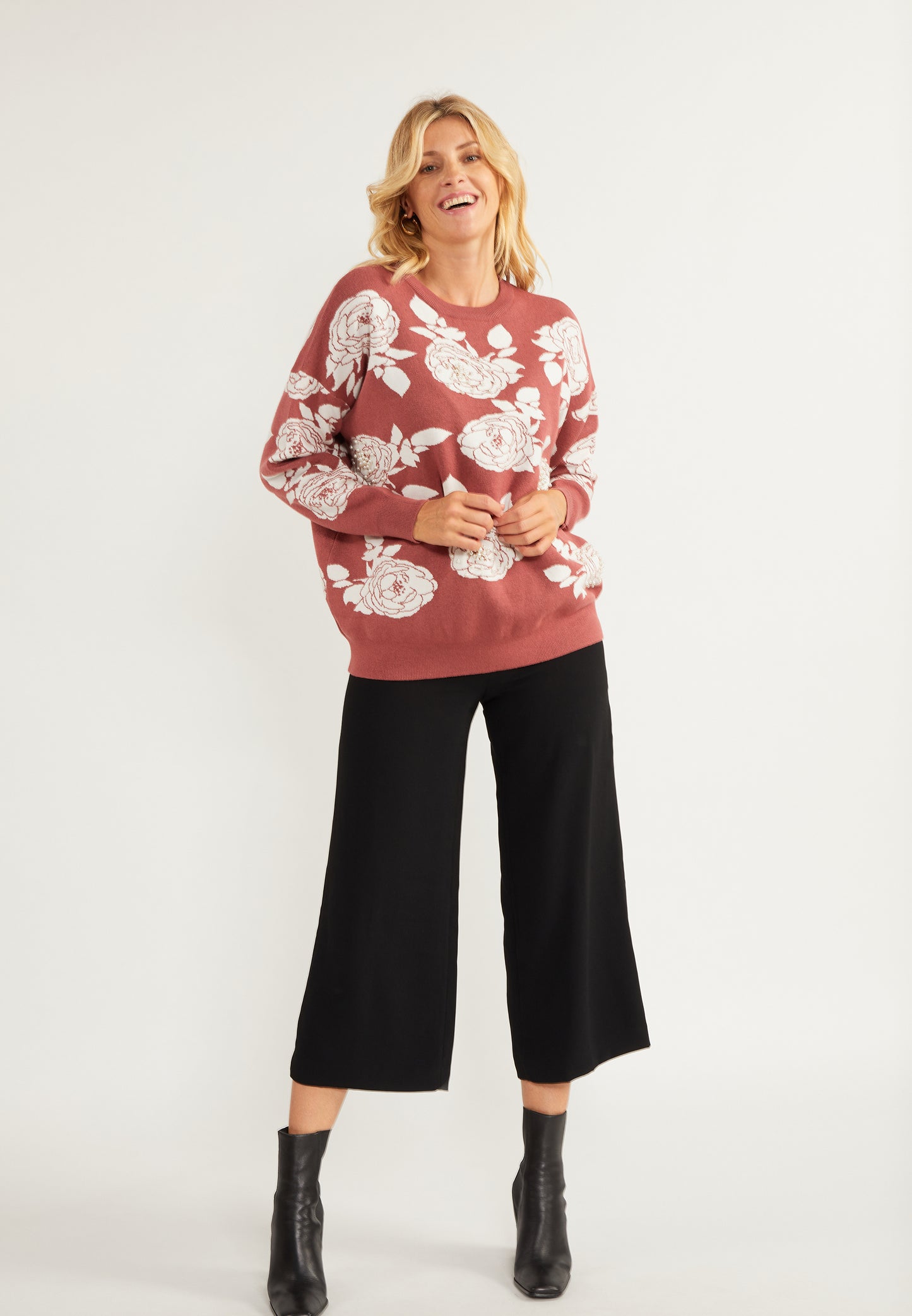 Albee Women's Sweater With Pearls