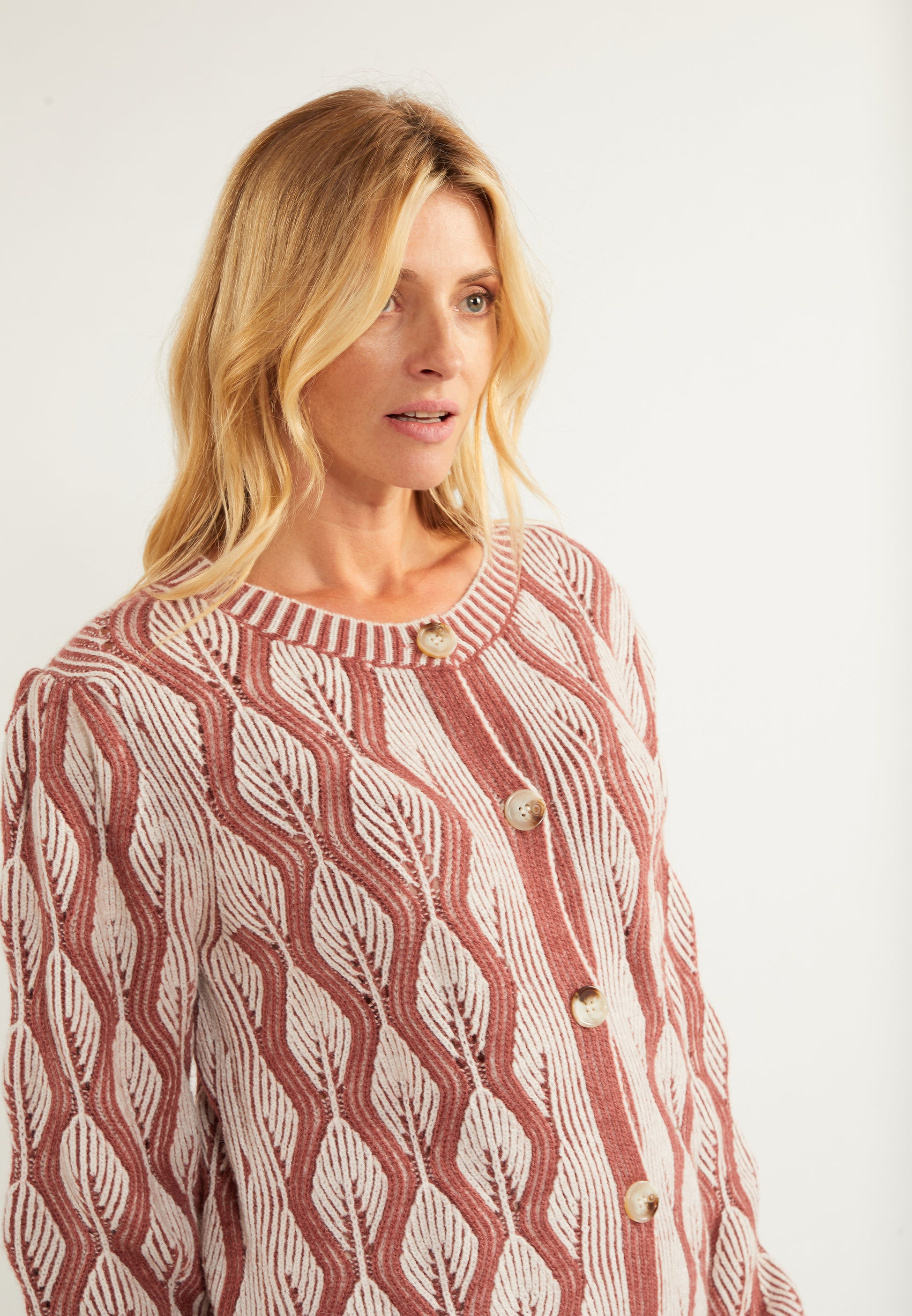 Jeona Women's Cardigan