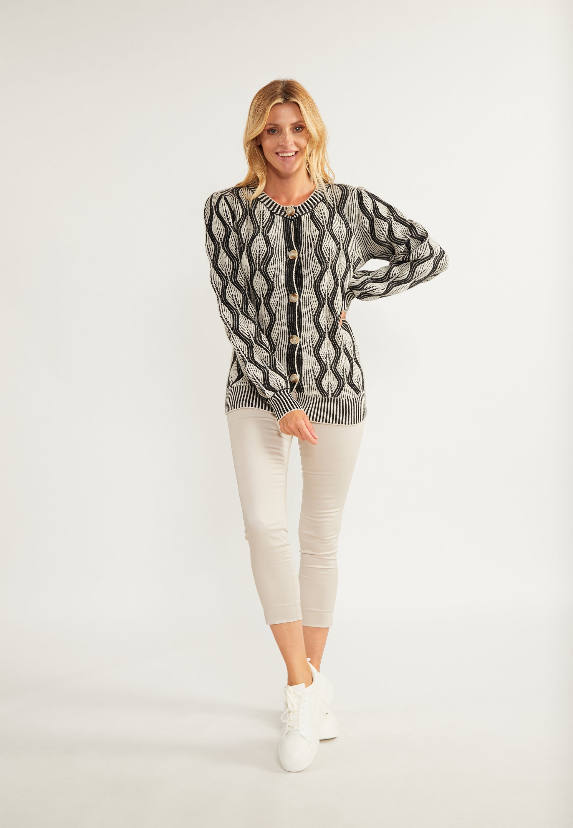 Albee Women's Cardigan
