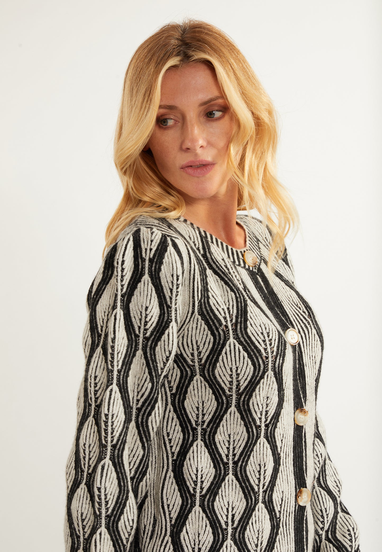 Albee Women's Cardigan