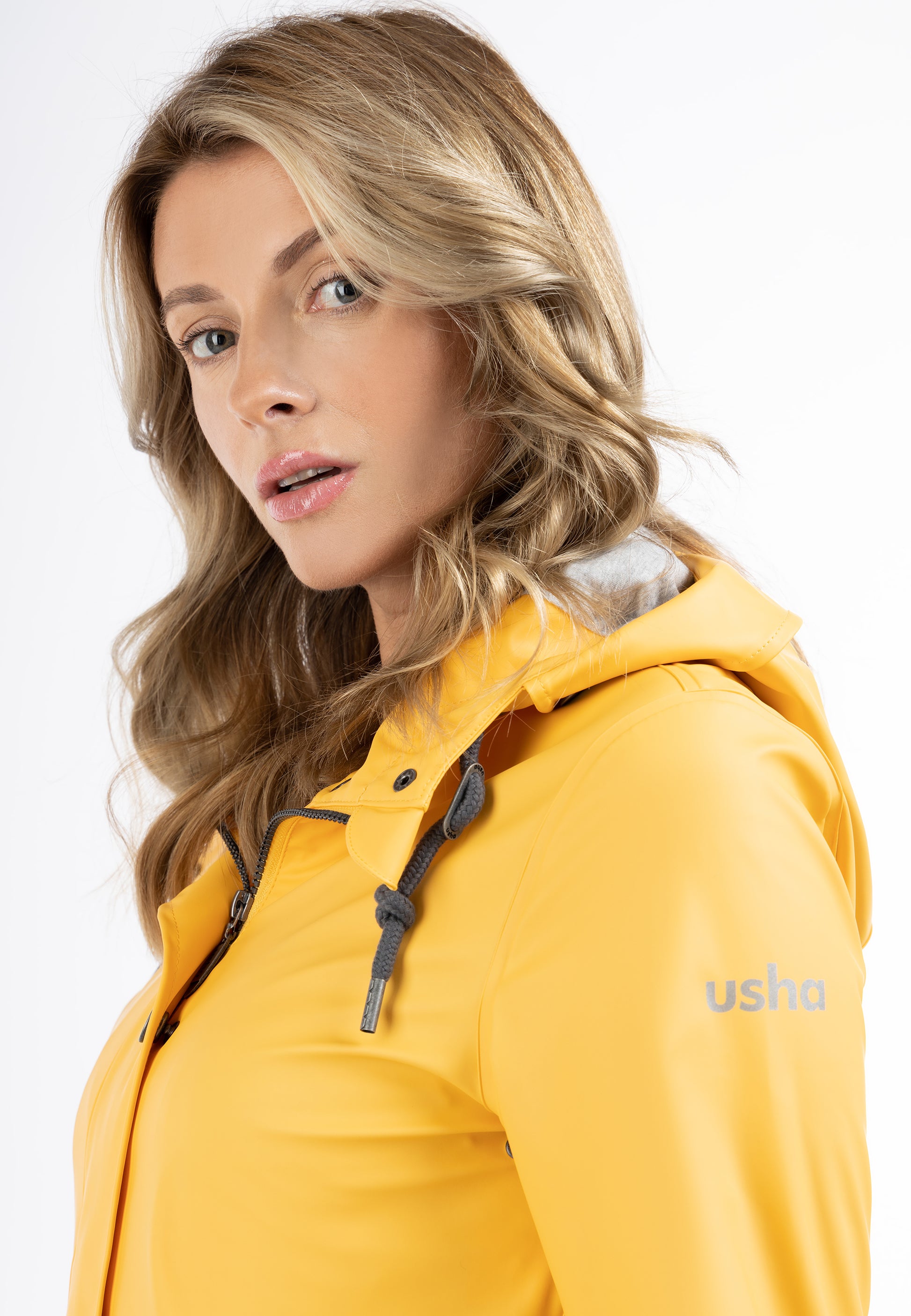 Jeona Women's Raincoat