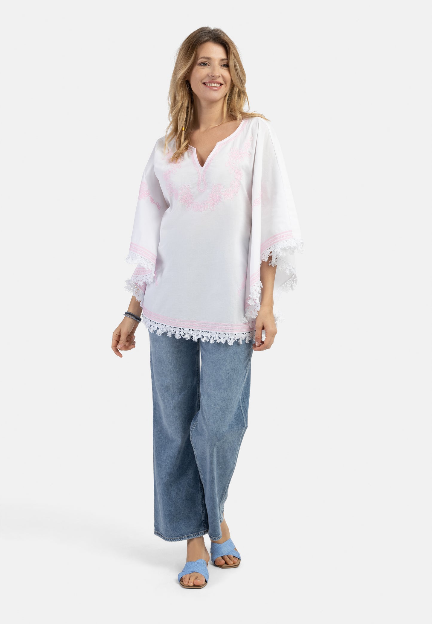 Alzou Women's Poncho