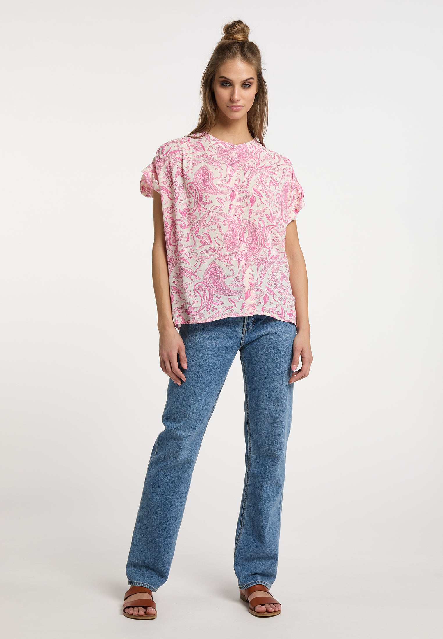 Cailyn Women's Short Sleeve Blouse