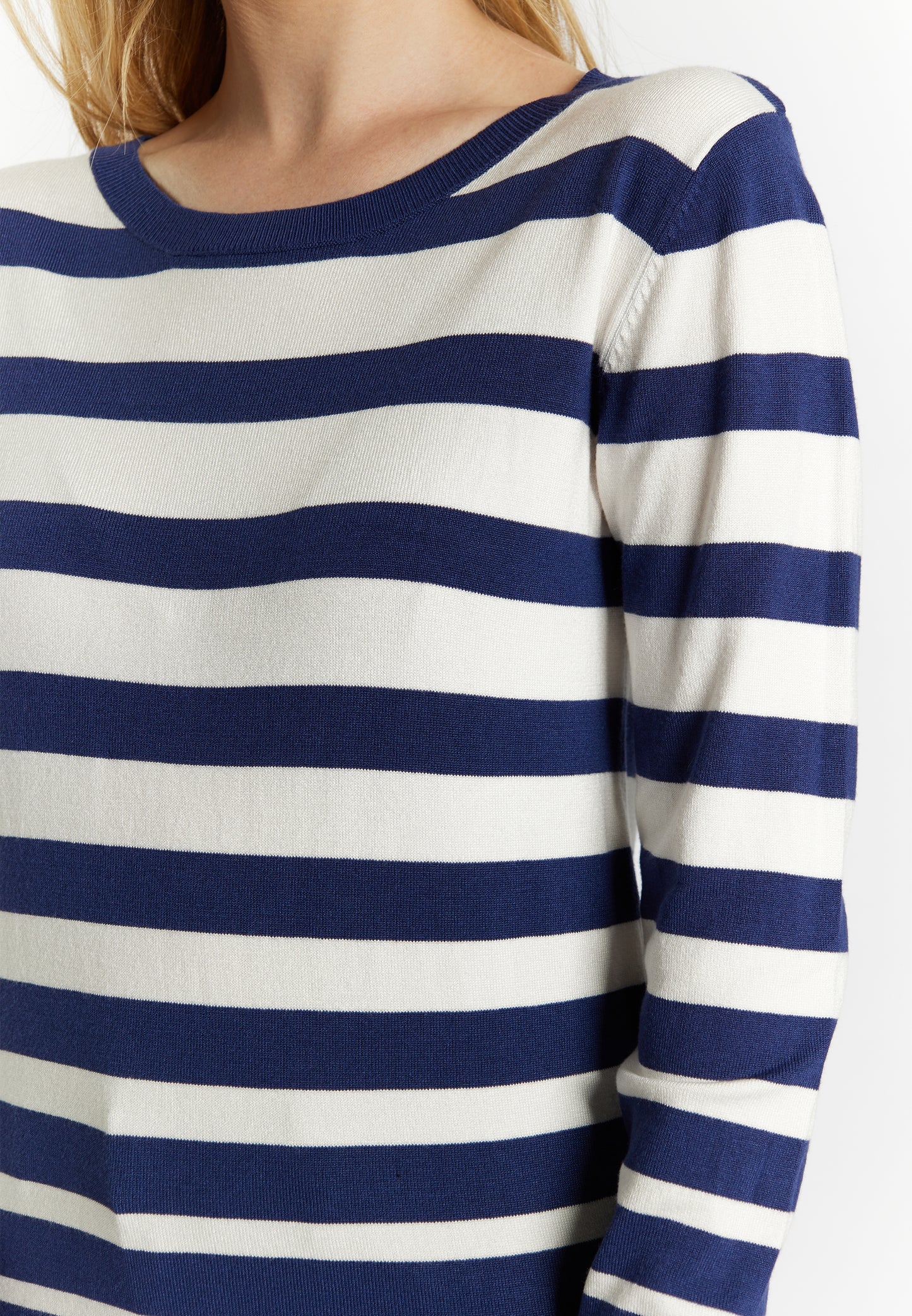 Mutha Women's Knitted Sweater