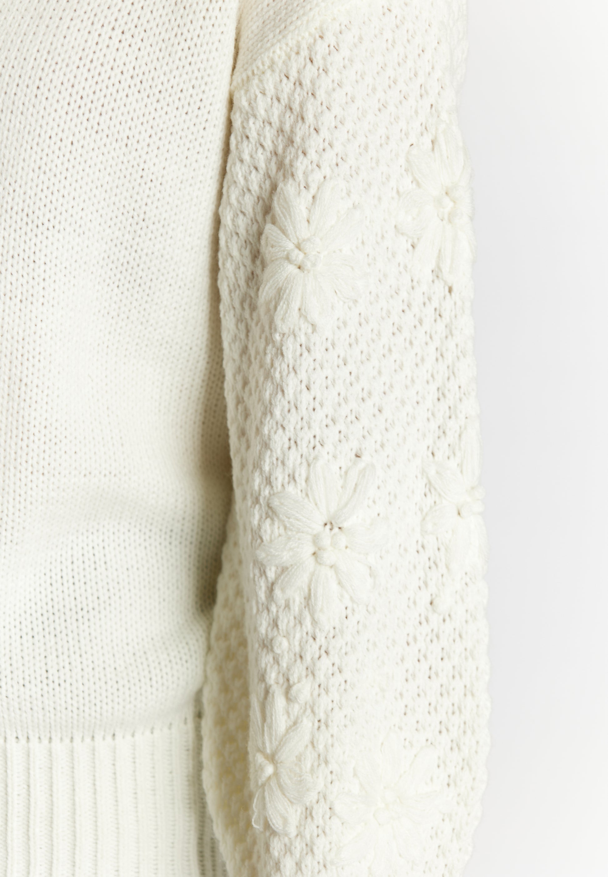 Jeona Women's Knitted Sweater