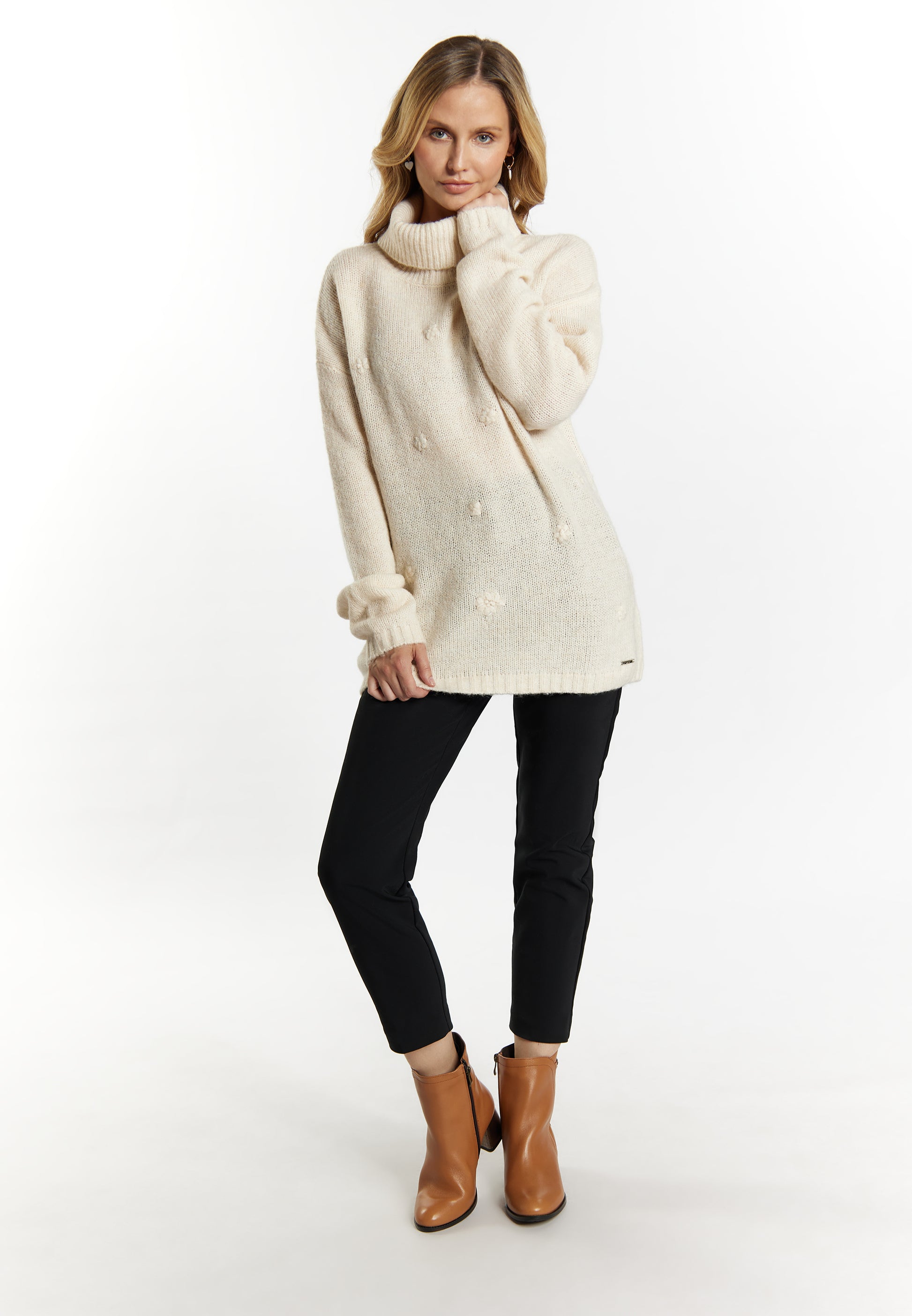 Damski sweter z golfem usha