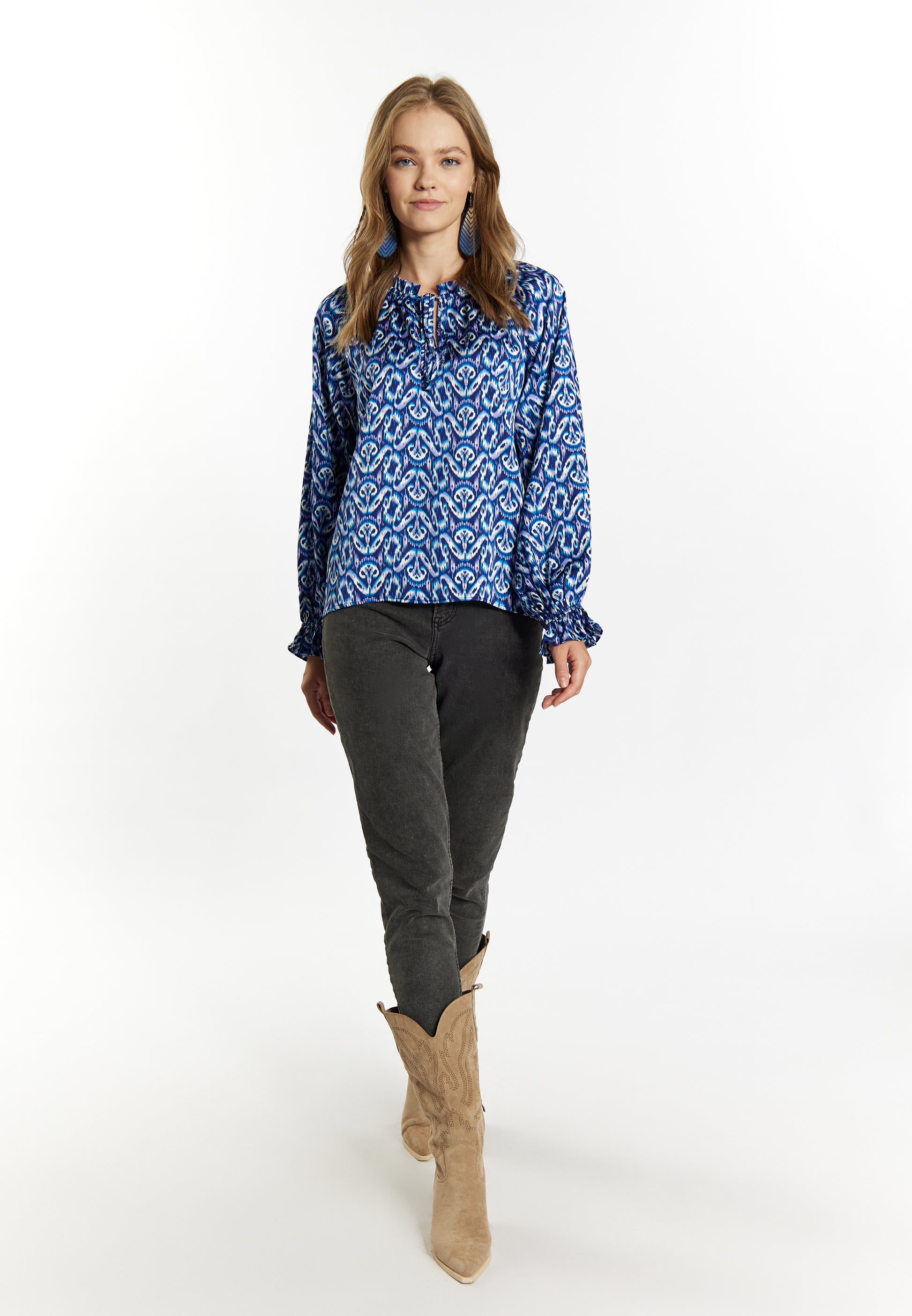 IZIA Women's Blouse