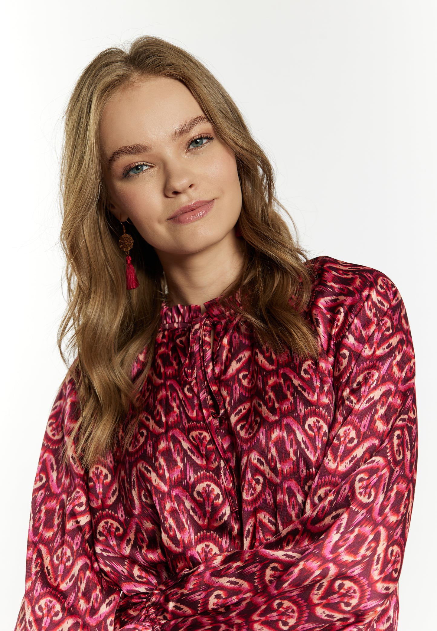 IZIA Women's Blouse