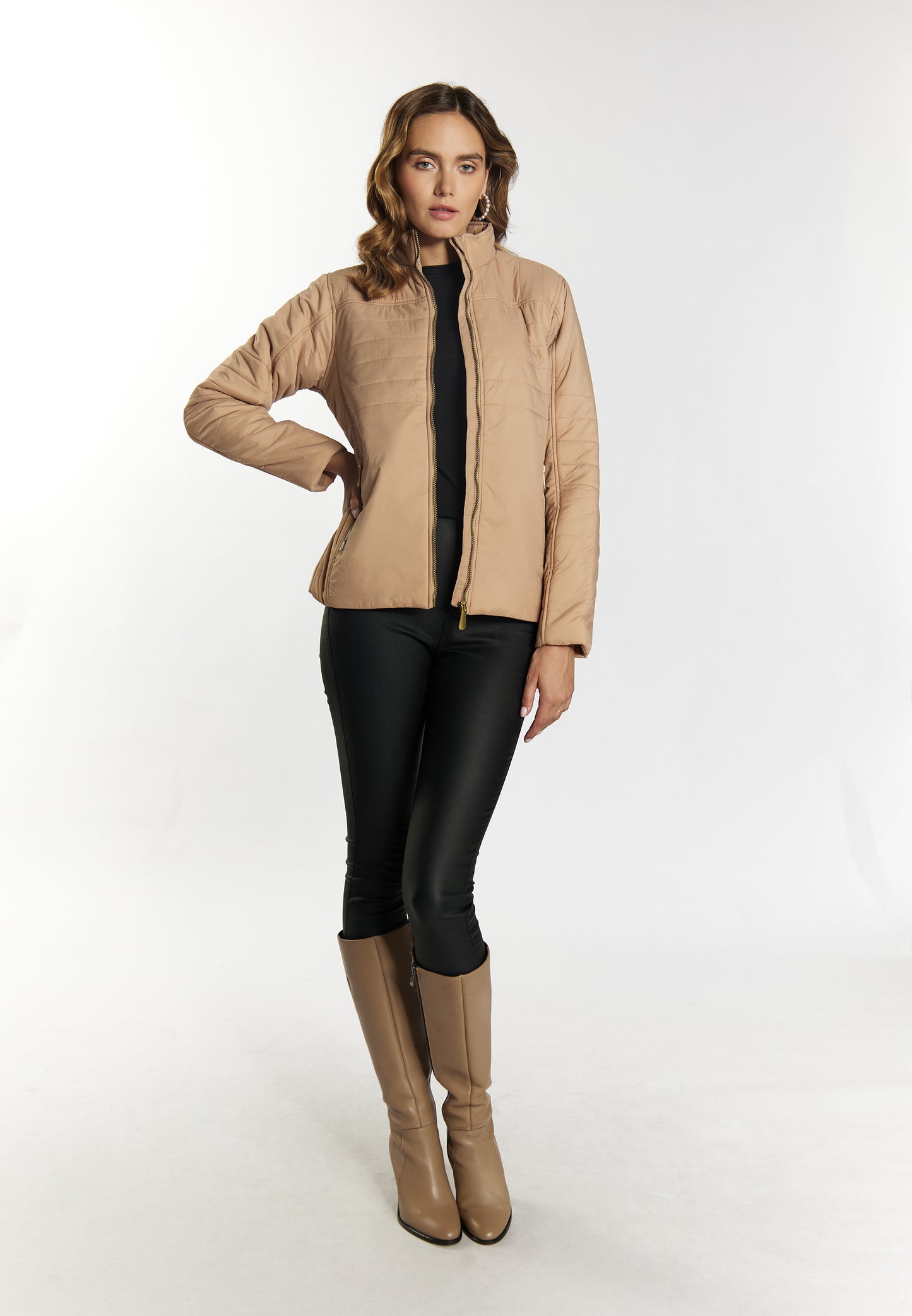 faina Jacke