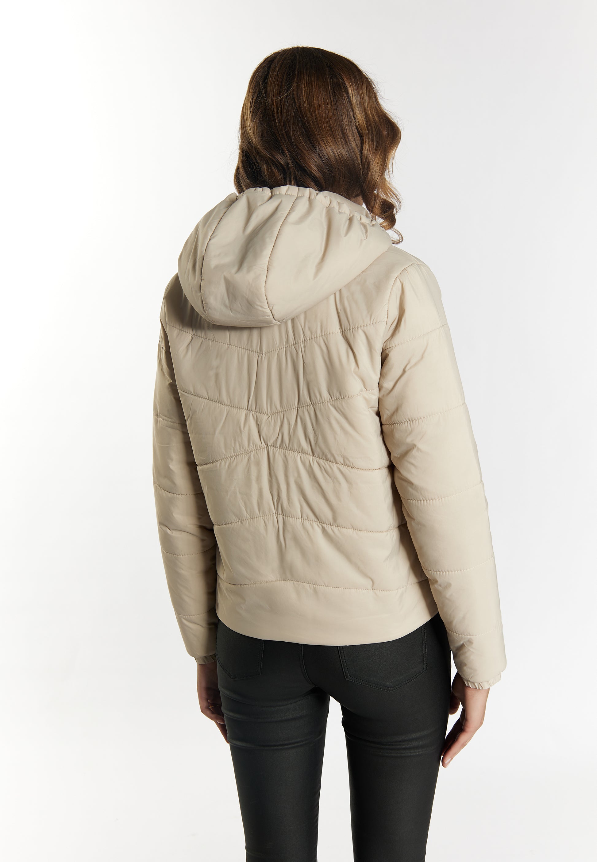 faina Jacke