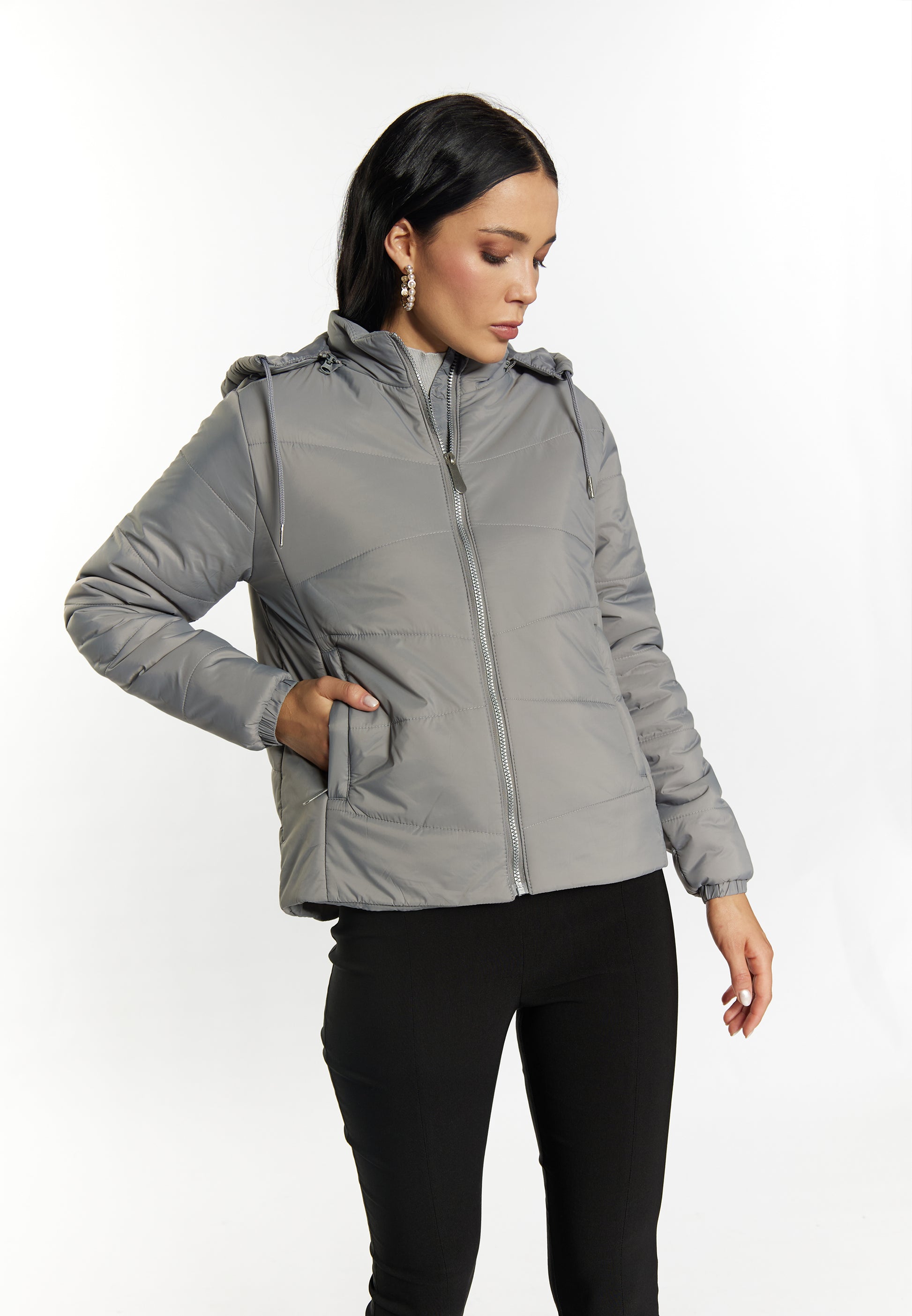 faina Jacke
