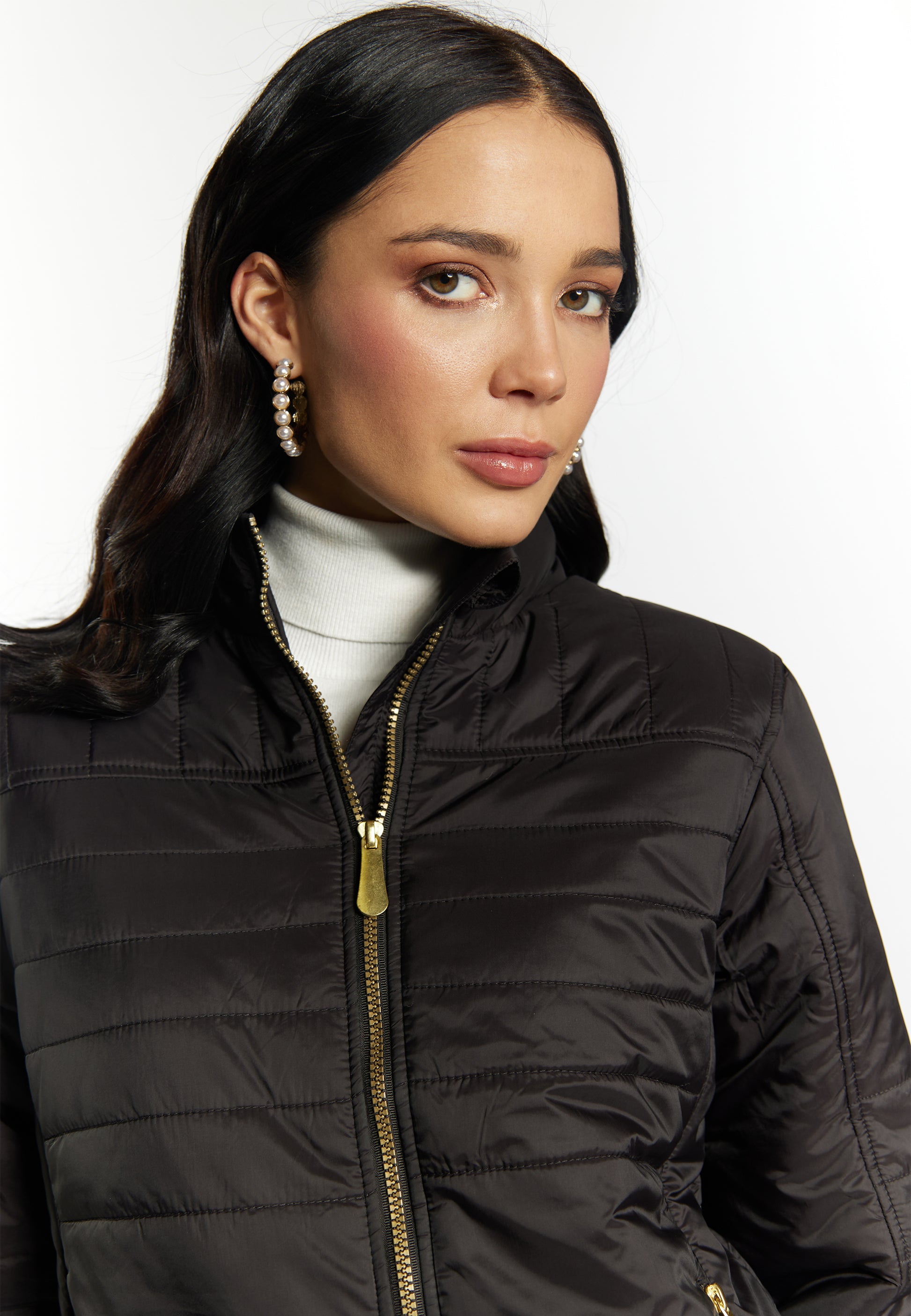 faina Leichte Steppjacke
