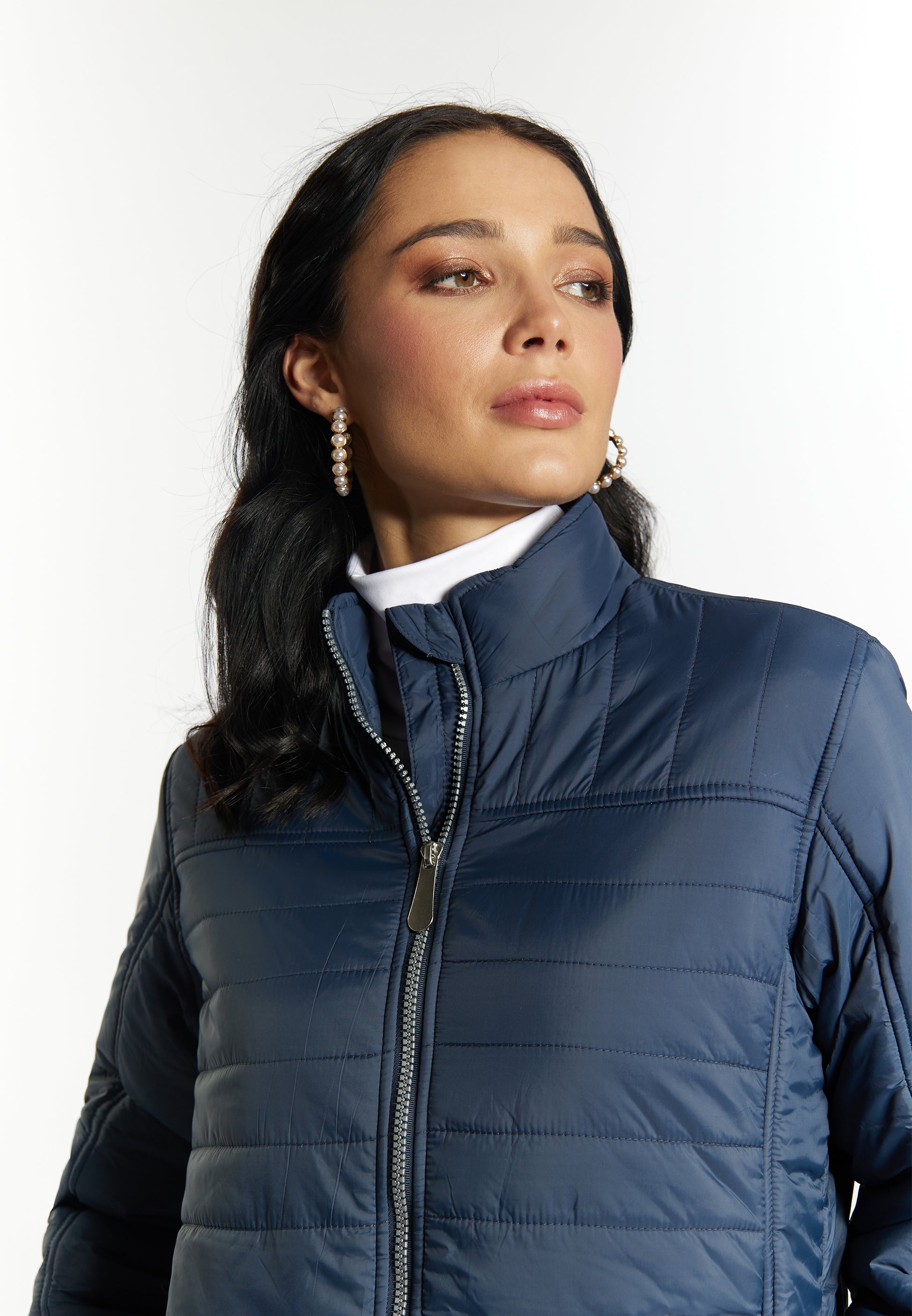 faina Jacke