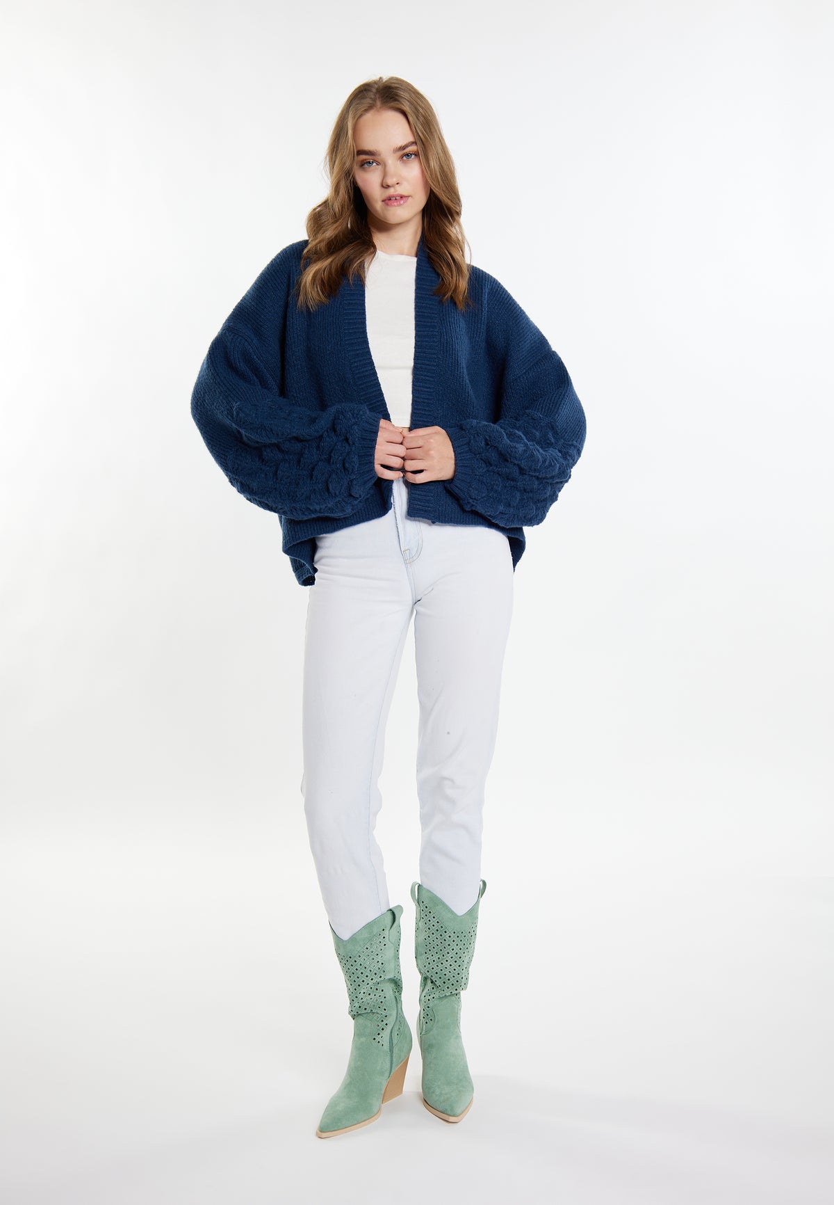 IZIA Women's Cardigan