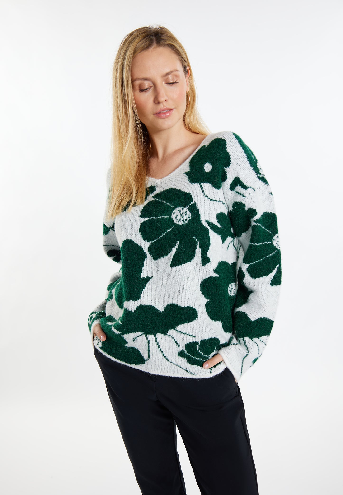 Albee Women's Knitted Sweater