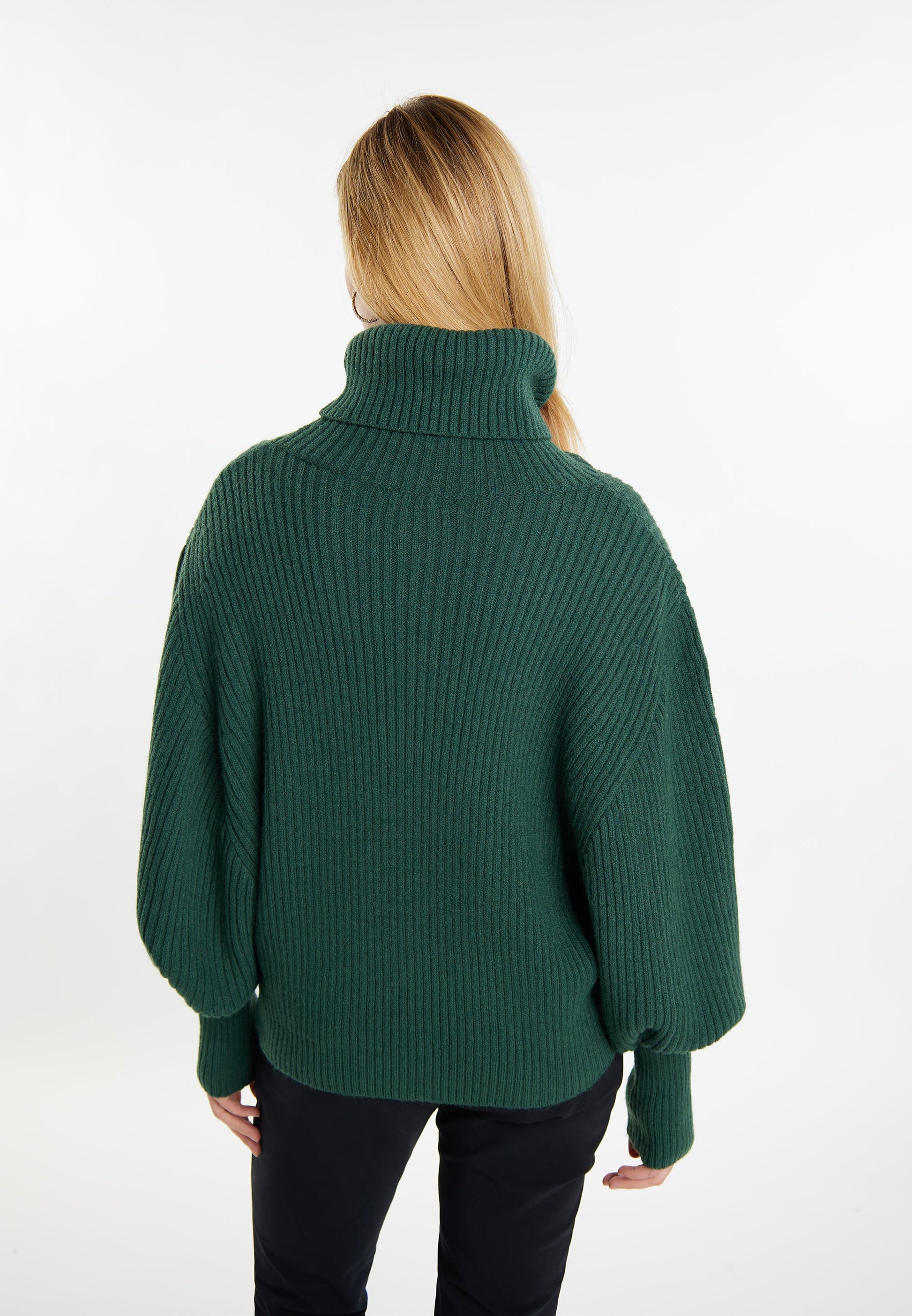 Usha white label Women's Turtleneck Sweater