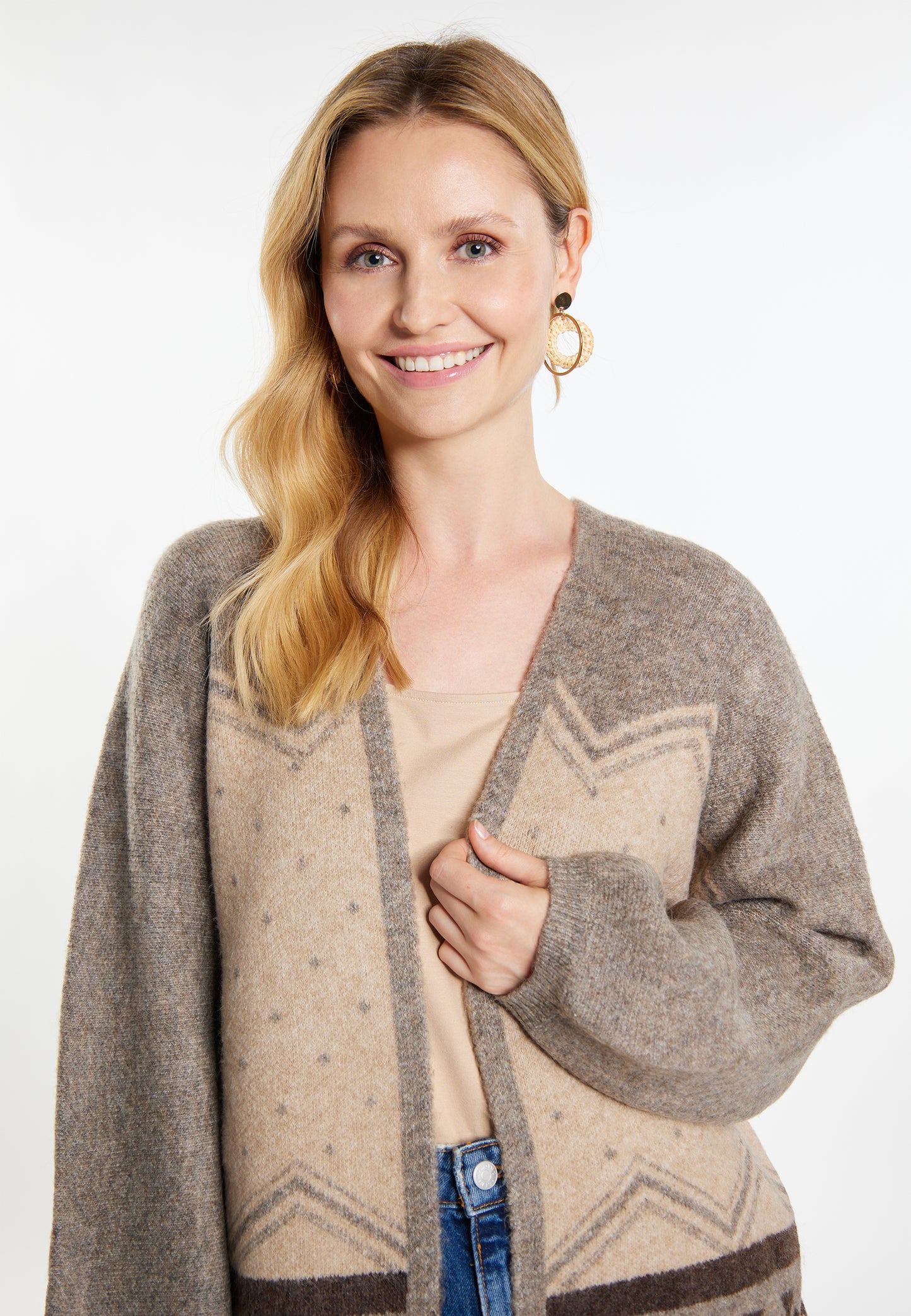 Virita Women's Knitted Cardigan