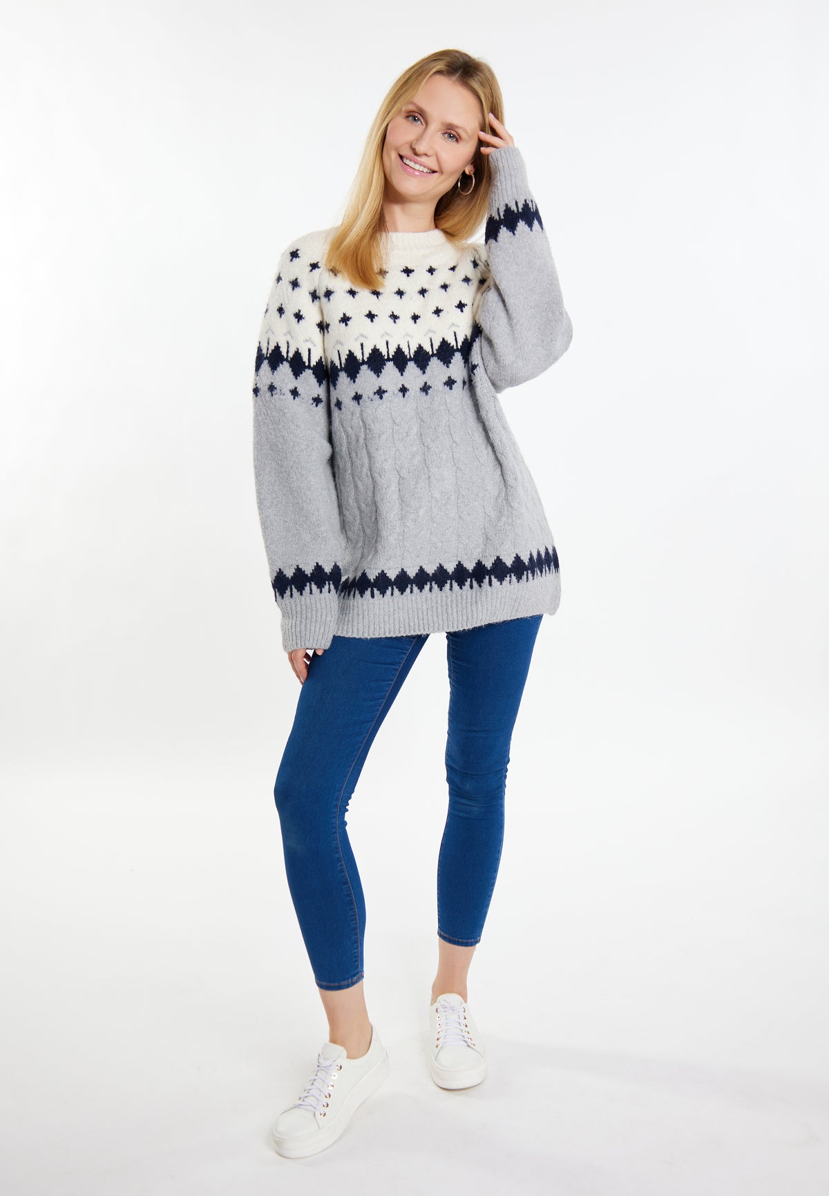 Mutha Women's Knitted Sweater