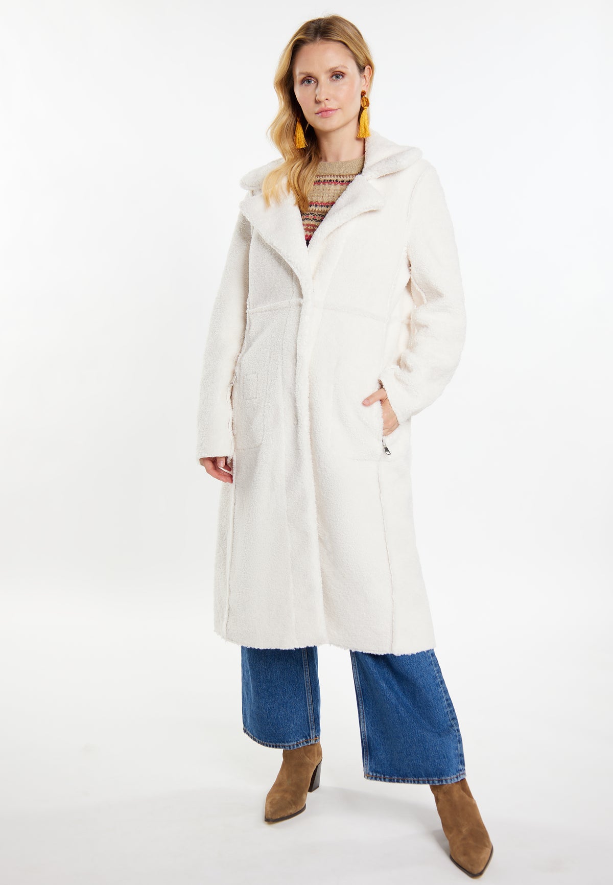 Esha Women's Fake Fur Coat