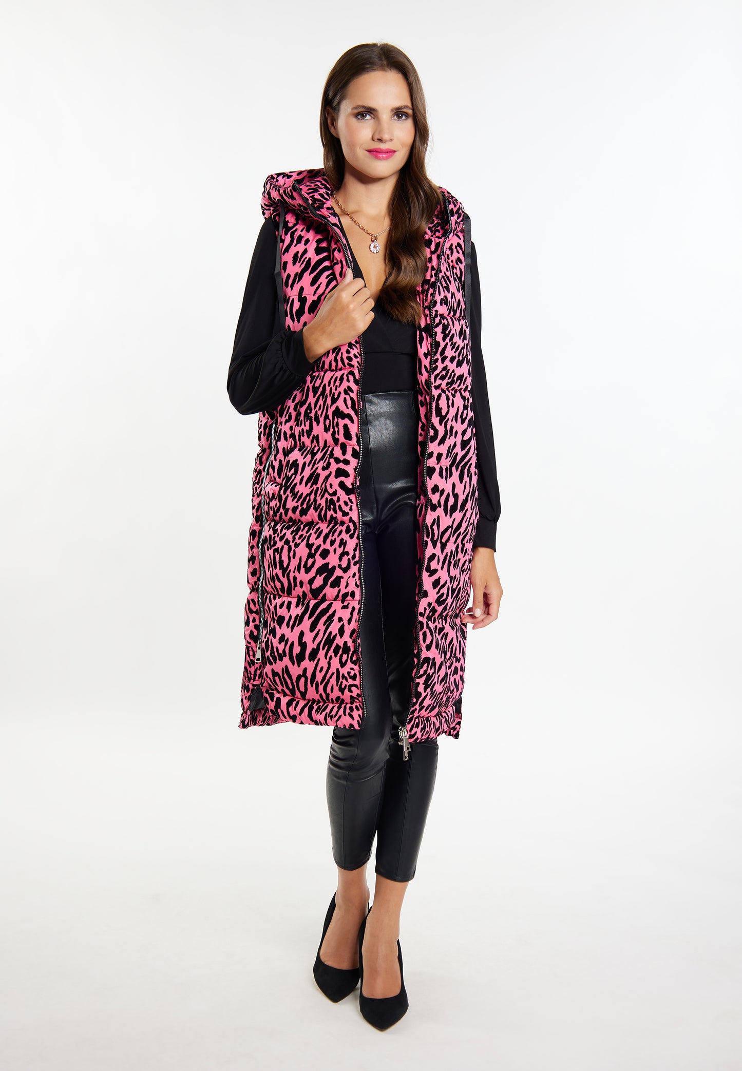 Faina Women's Long Vest Leo Print