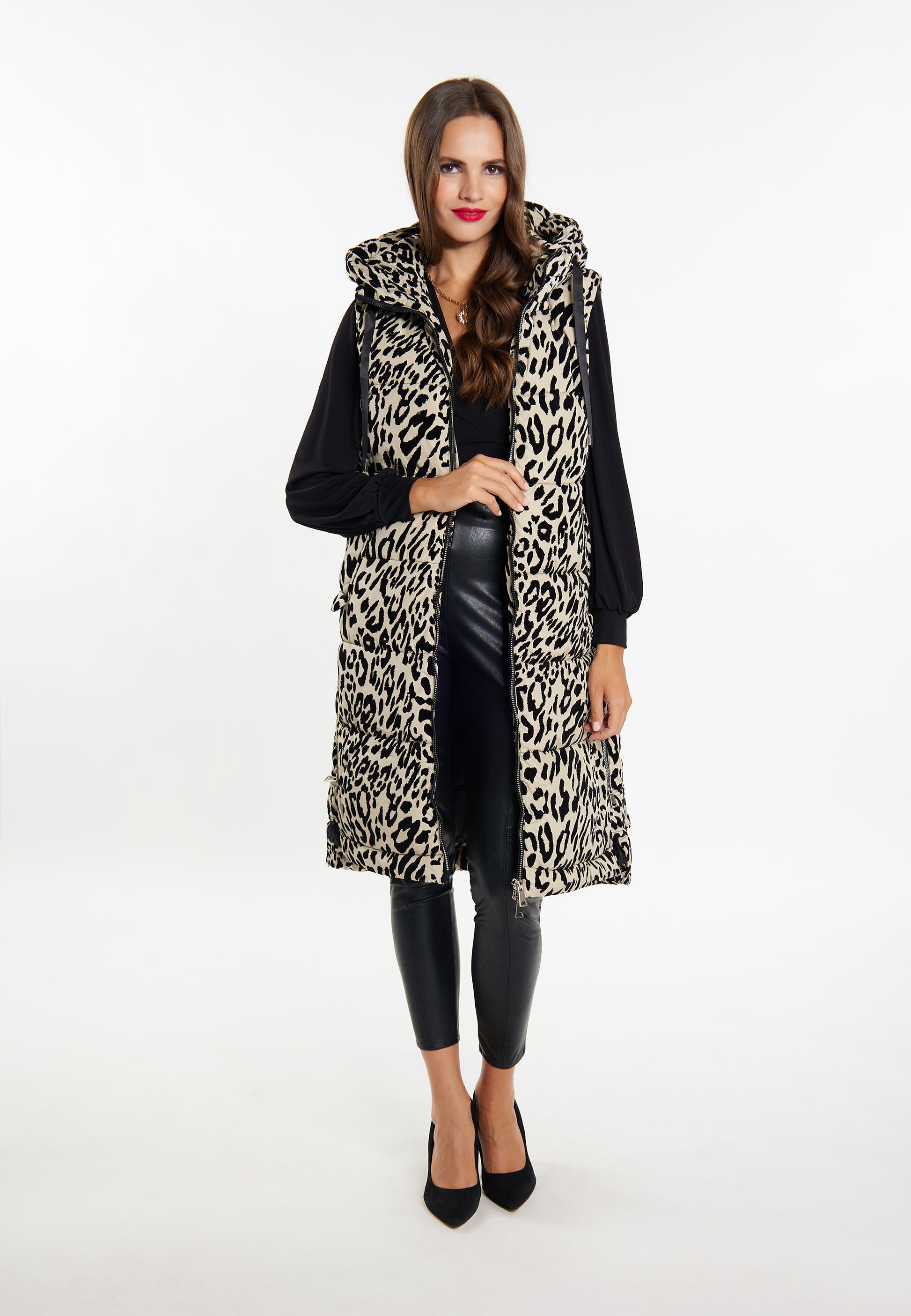 Faina Women's Long Vest Leo Print
