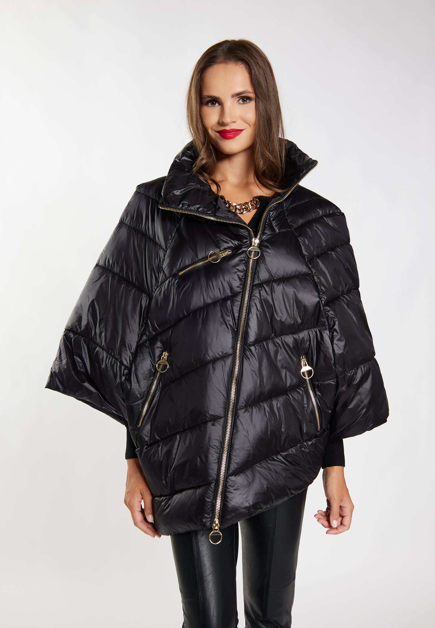 faina Cape