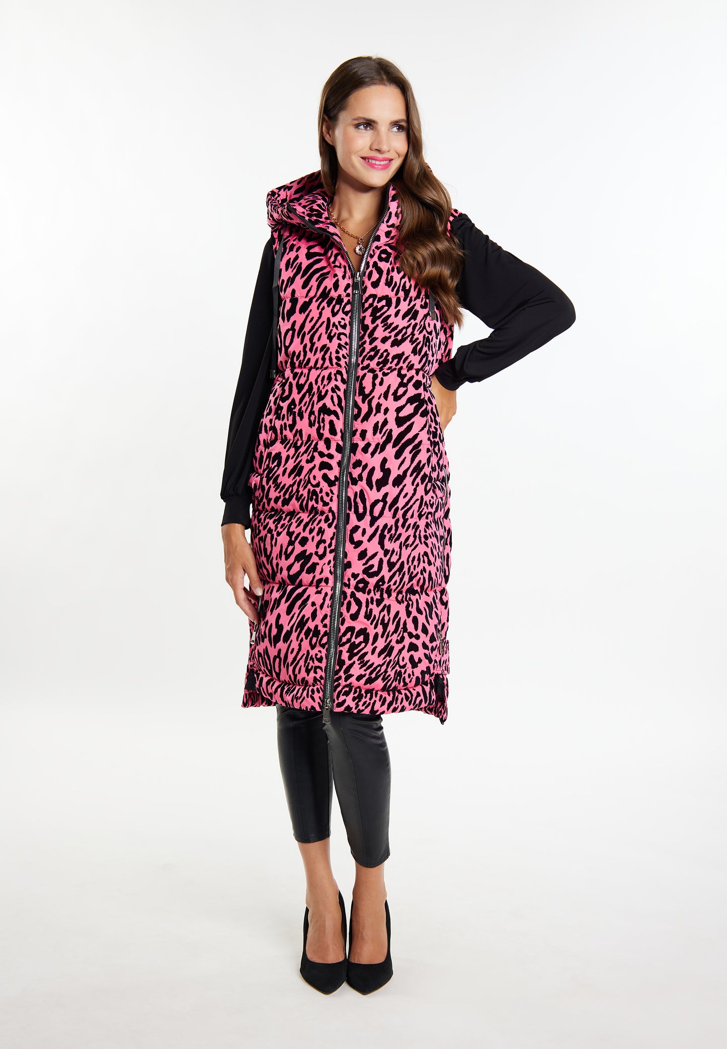 Faina Women's Long Vest Leo Print
