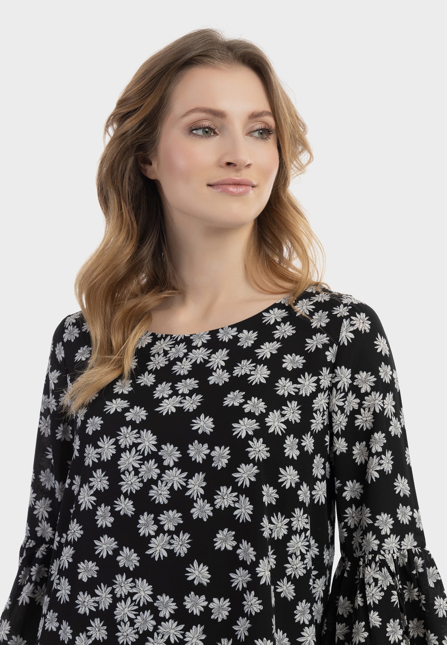 Jeona Women's Blouse