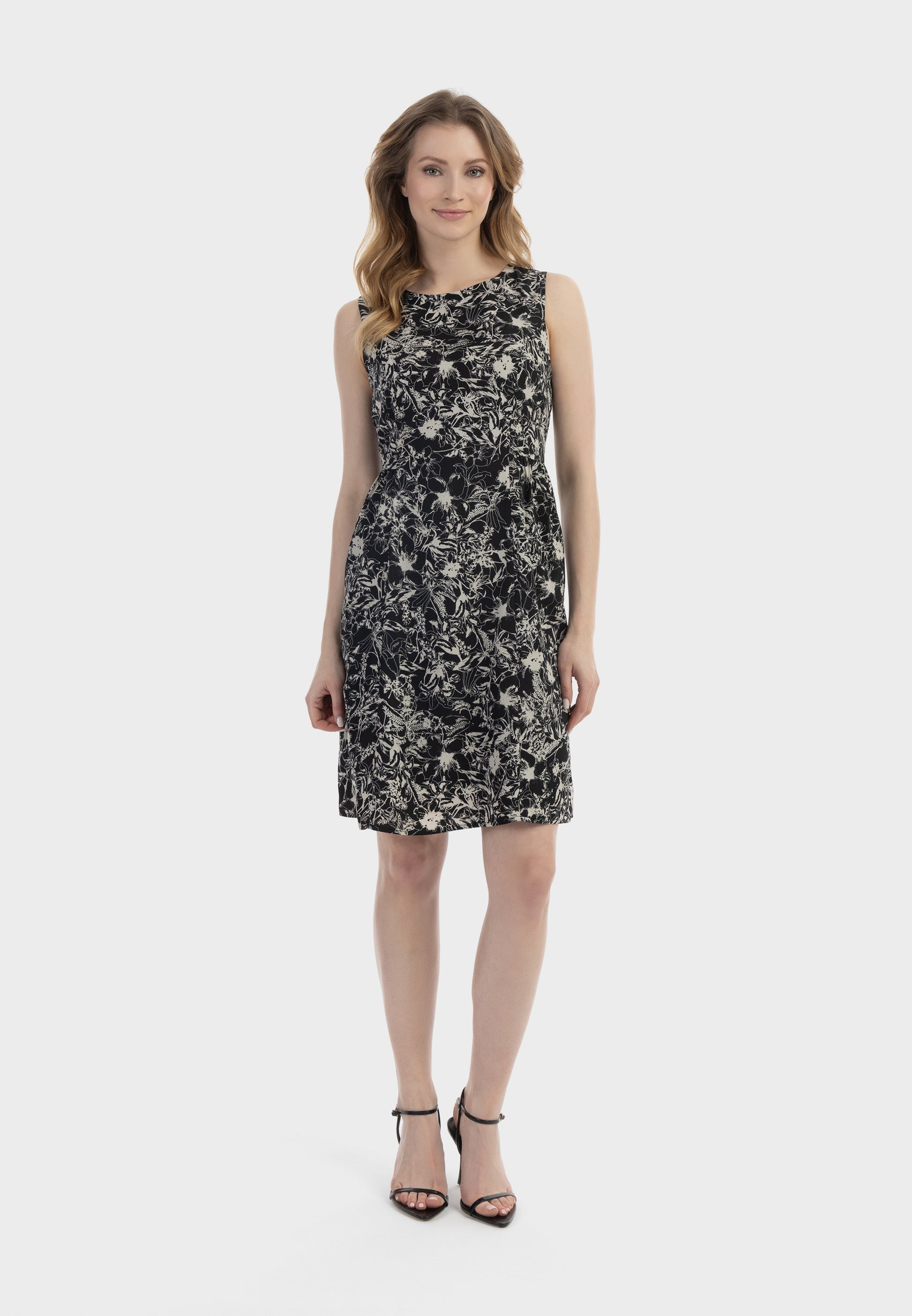 Albee Women's Midi Dress With A Retro Print