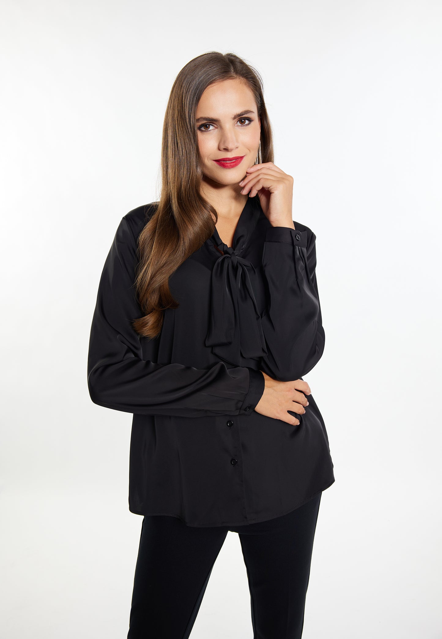 faina Damen Krawattennackenbluse